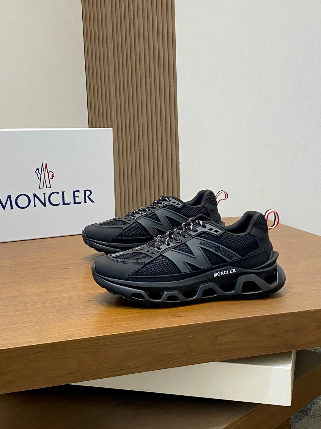 Кроссовки Мужские Moncler 12842866