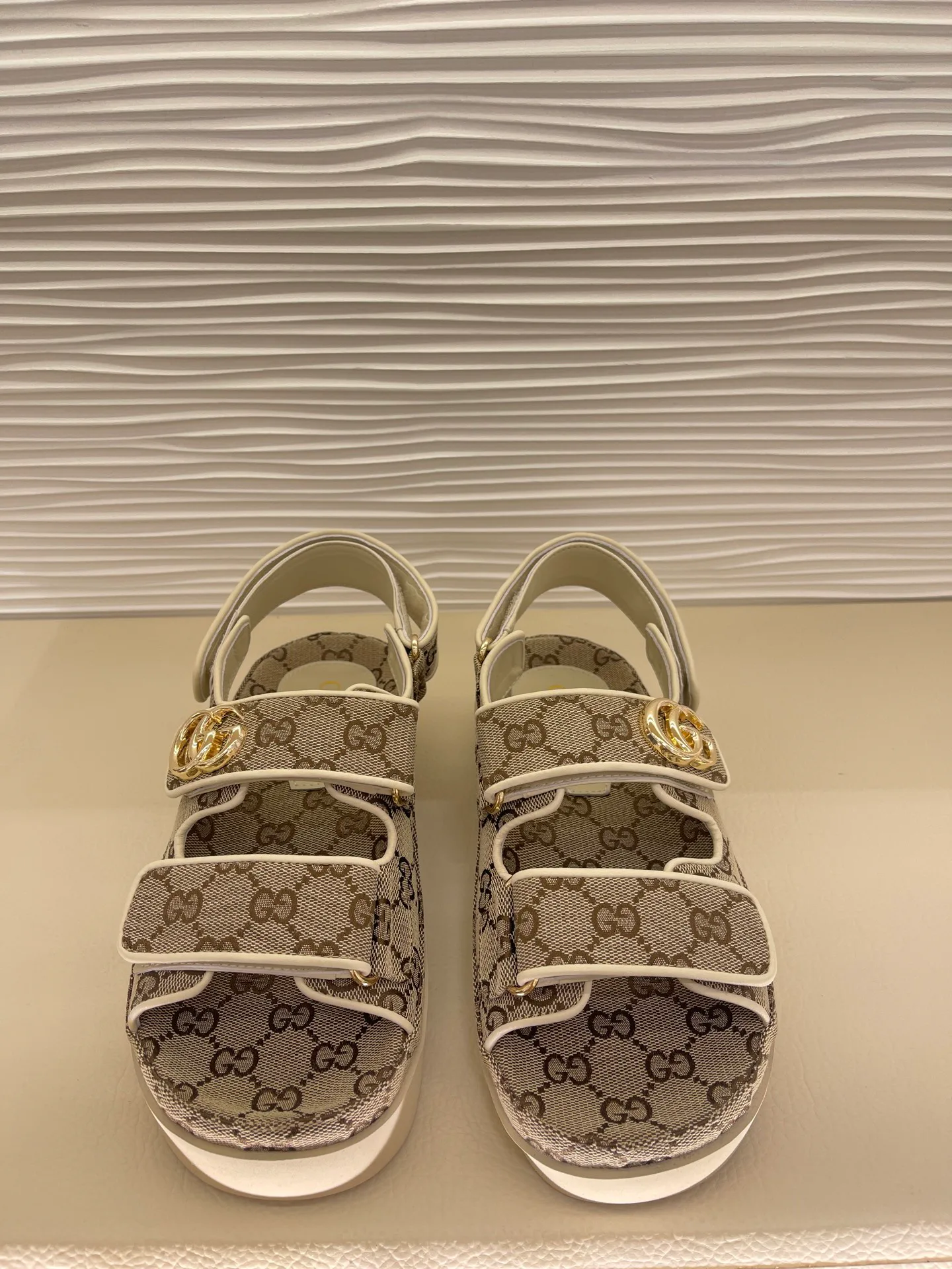 Сандалии Женские Gucci 11258126