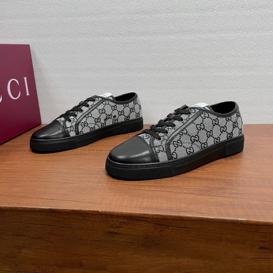 Кеды Женские Gucci 12672545