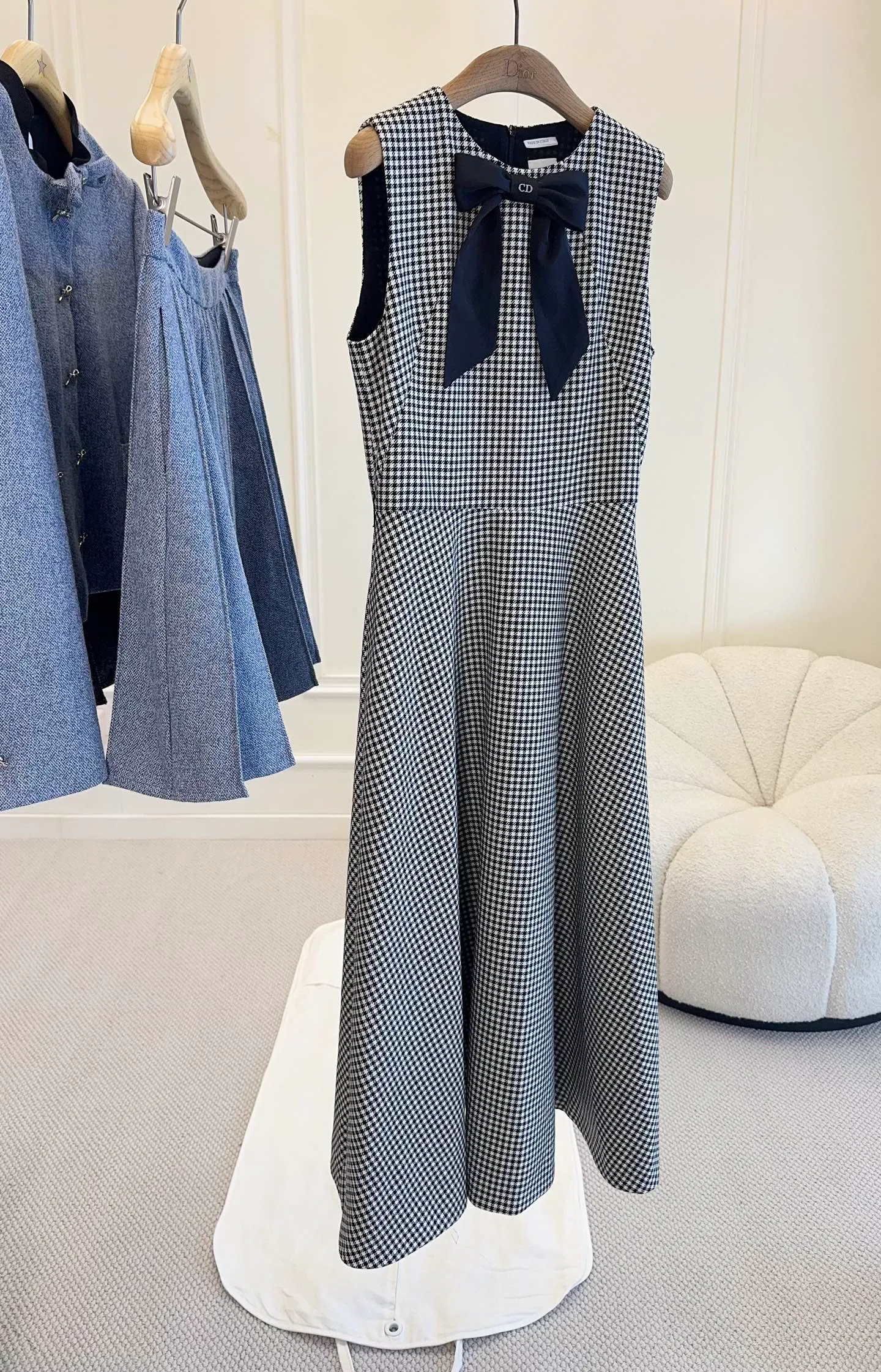 Платья Женские Christian Dior 11410142