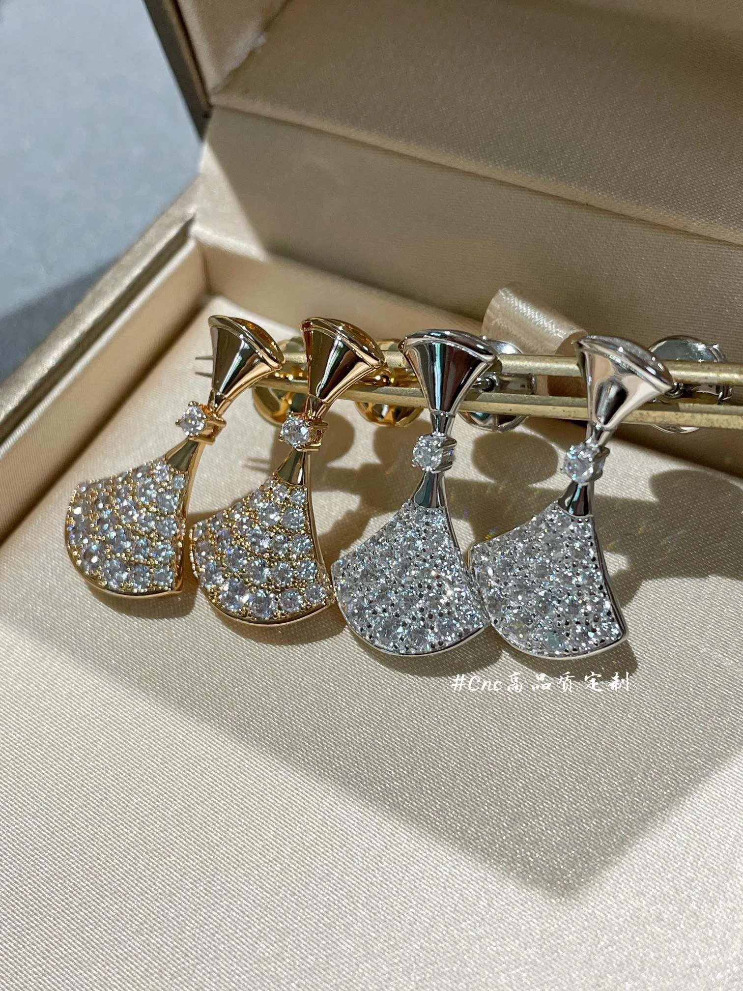 Бижутерия Bvlgari 15102250