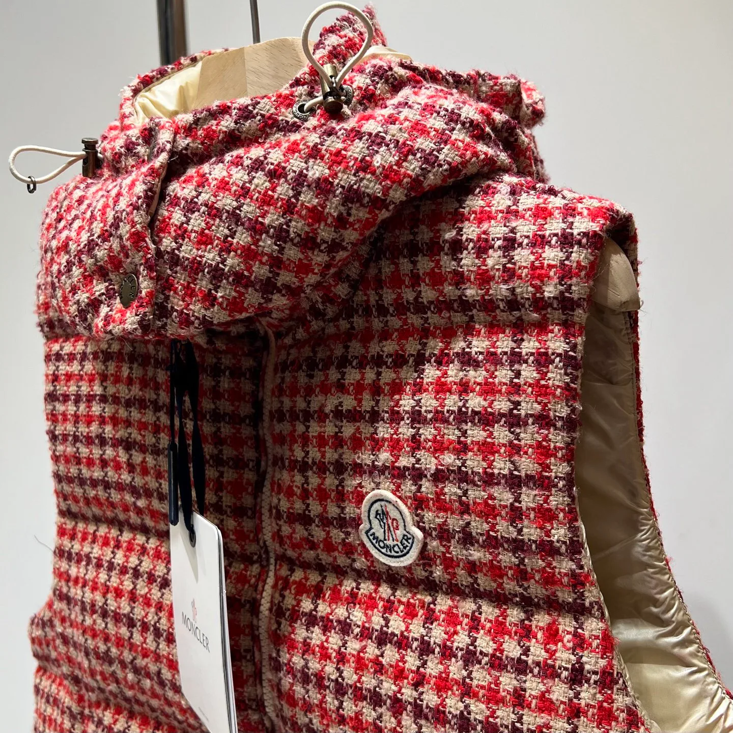 Жилеты Женские Moncler 18823688