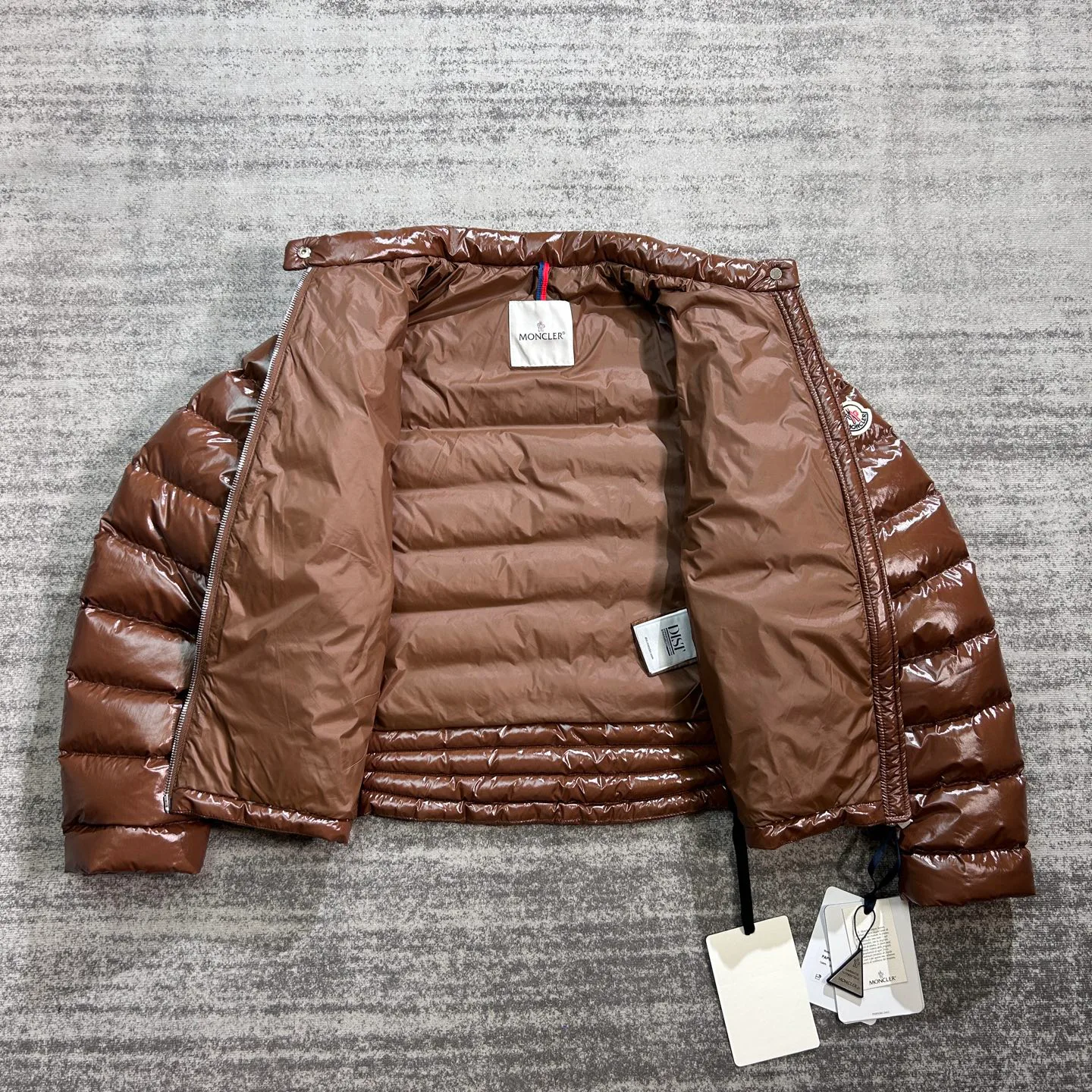 Куртки И Пуховики Женские Moncler 18766312