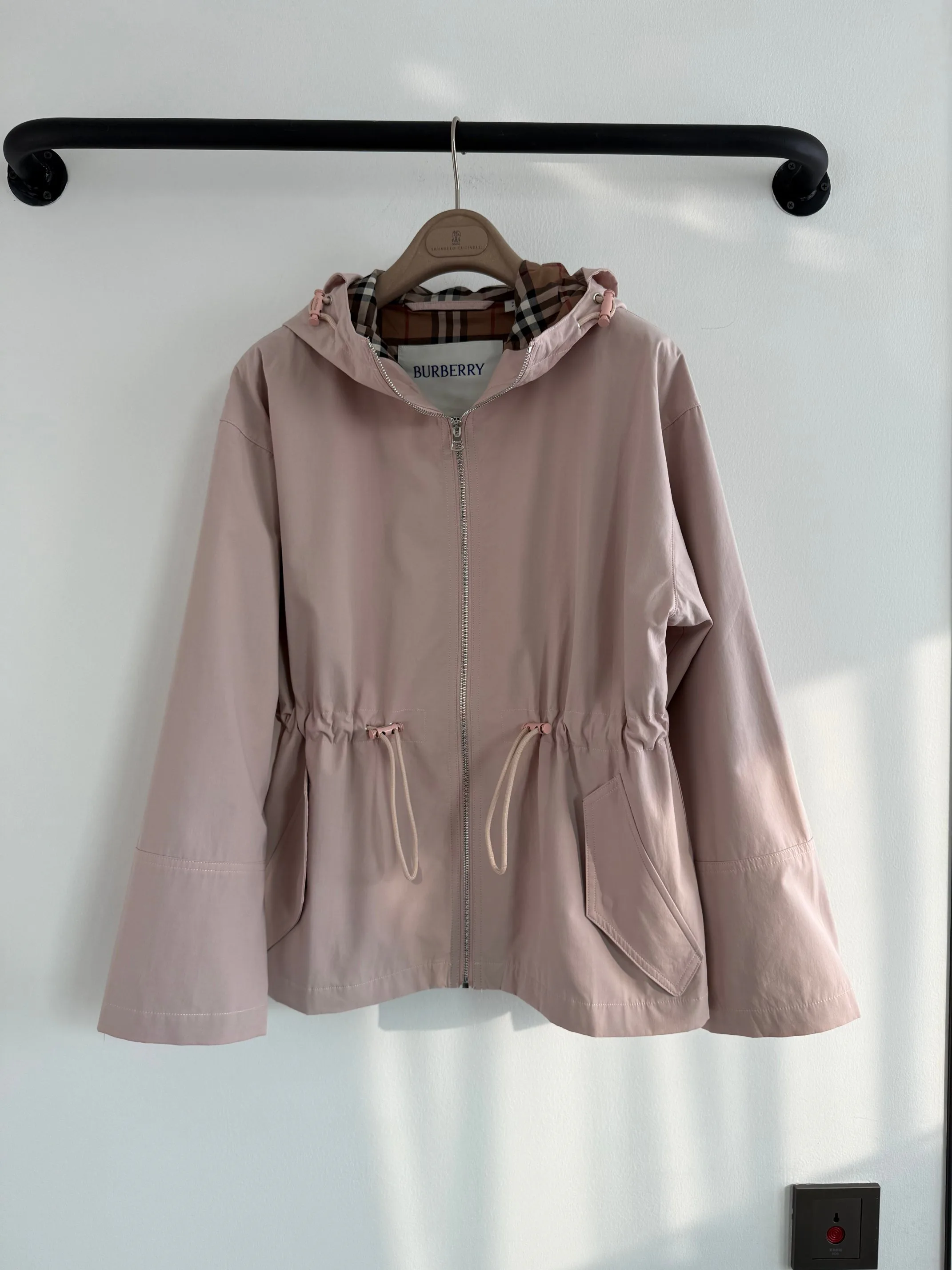 Куртки И Пуховики Женские Burberry 11251416