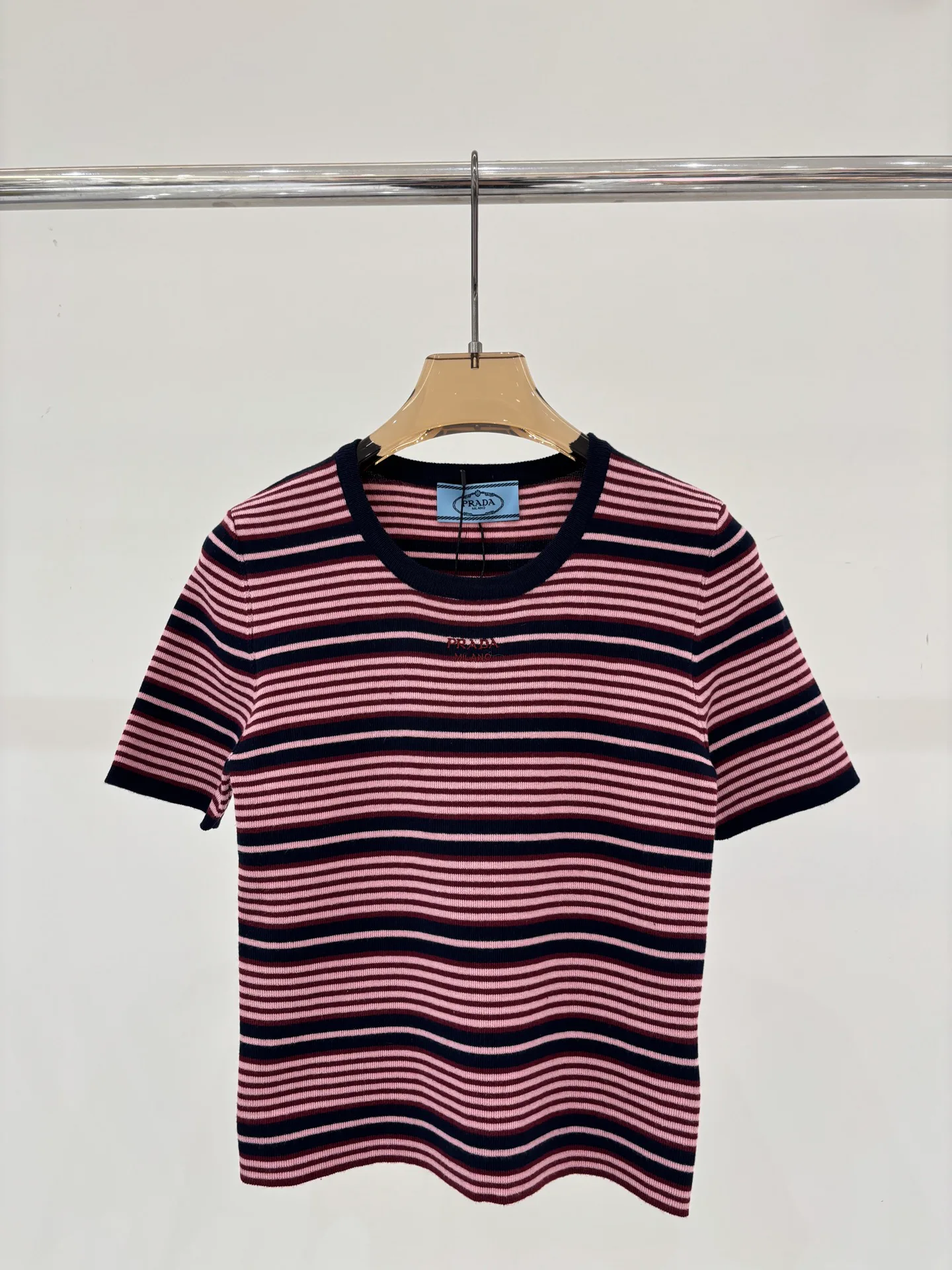 Футболки Женские Prada 11952969