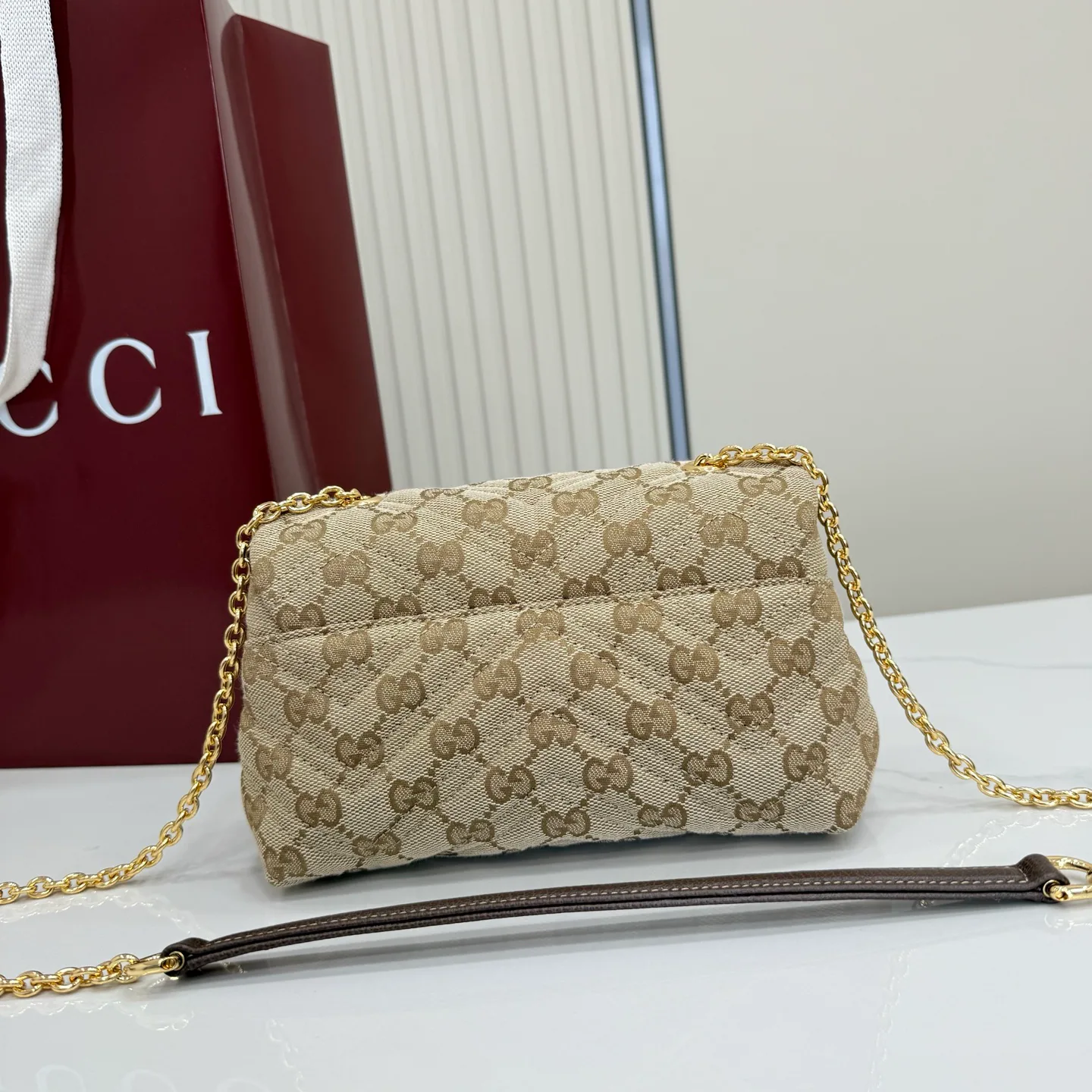 Классические Сумки Женские Gucci 12841780