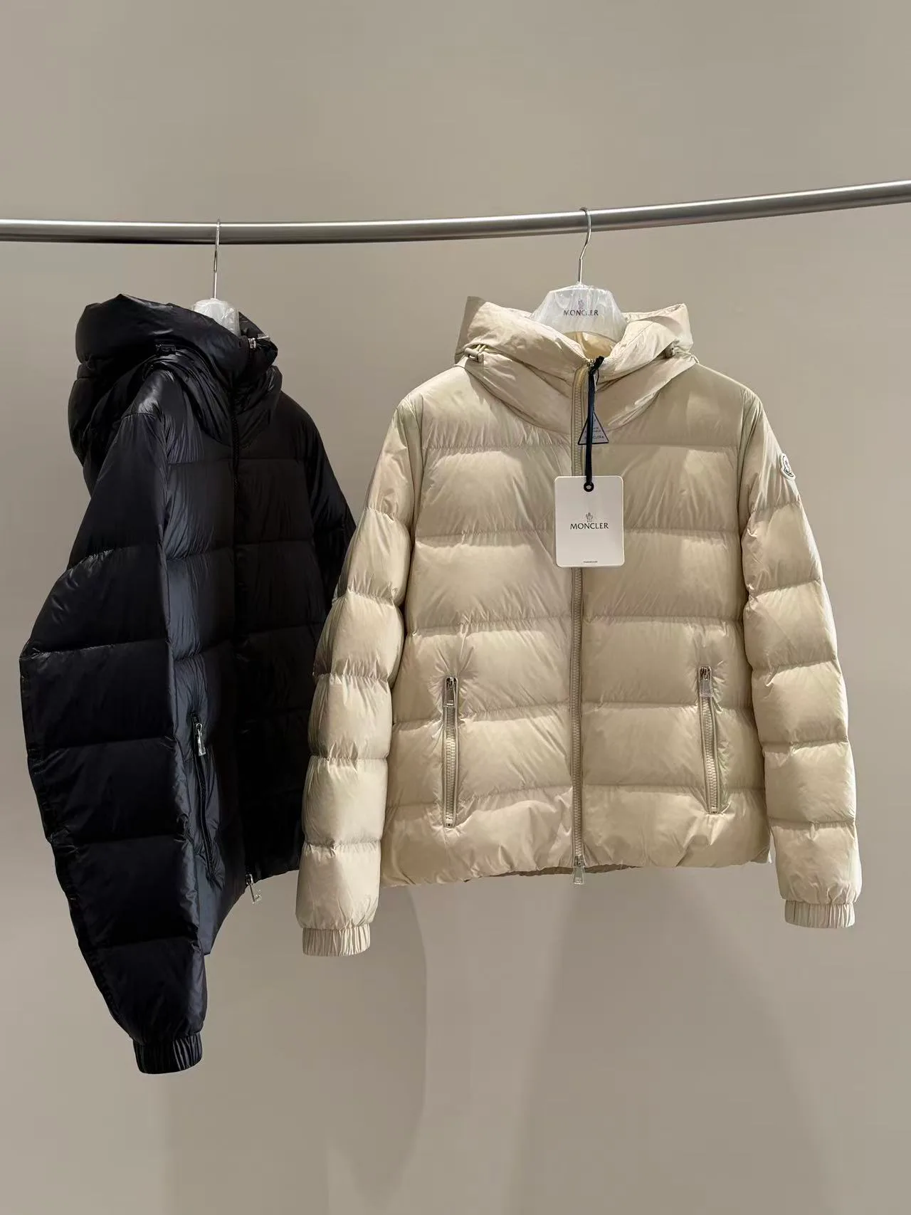 Куртки И Пуховики Женские Moncler 18184483