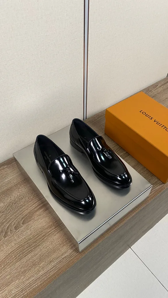 Лоферы И Туфли Мужские Louis Vuitton 18193964