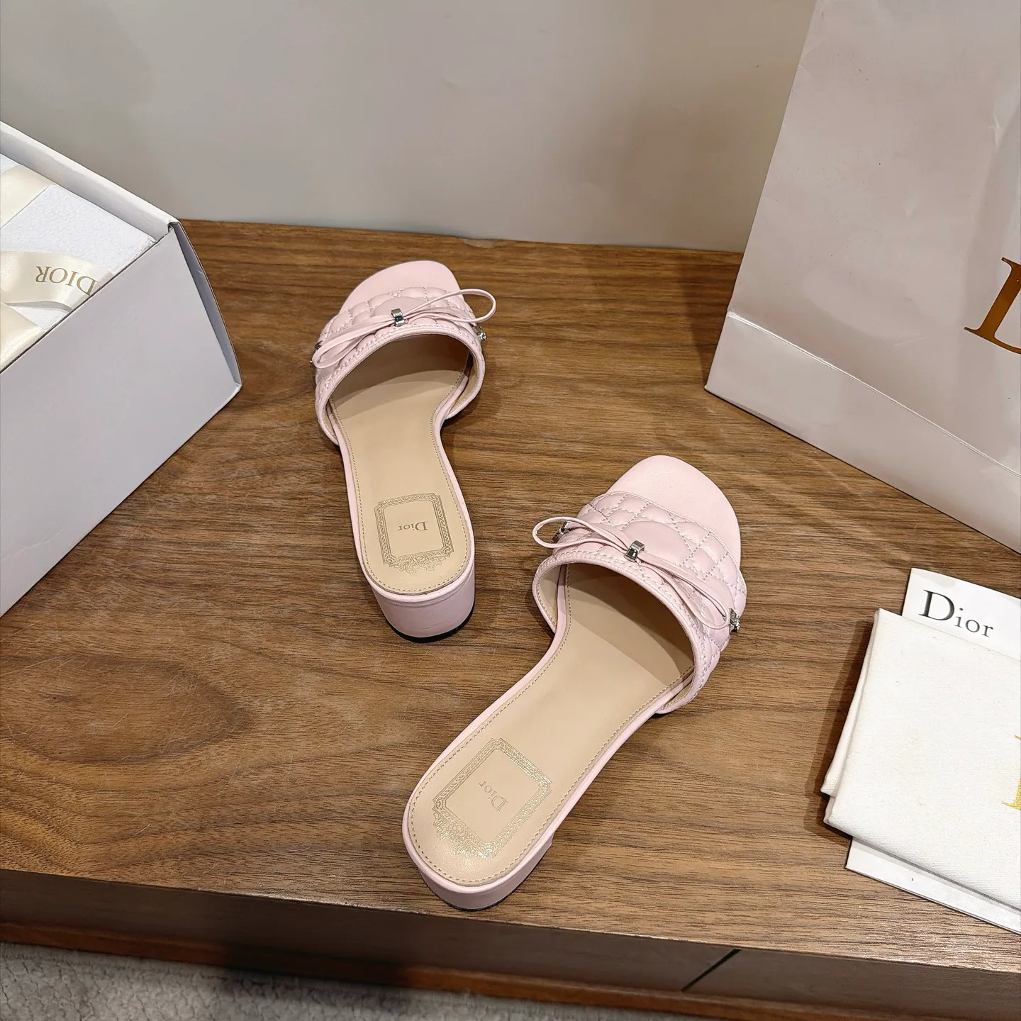 Босоножки Женские Christian Dior 17903973