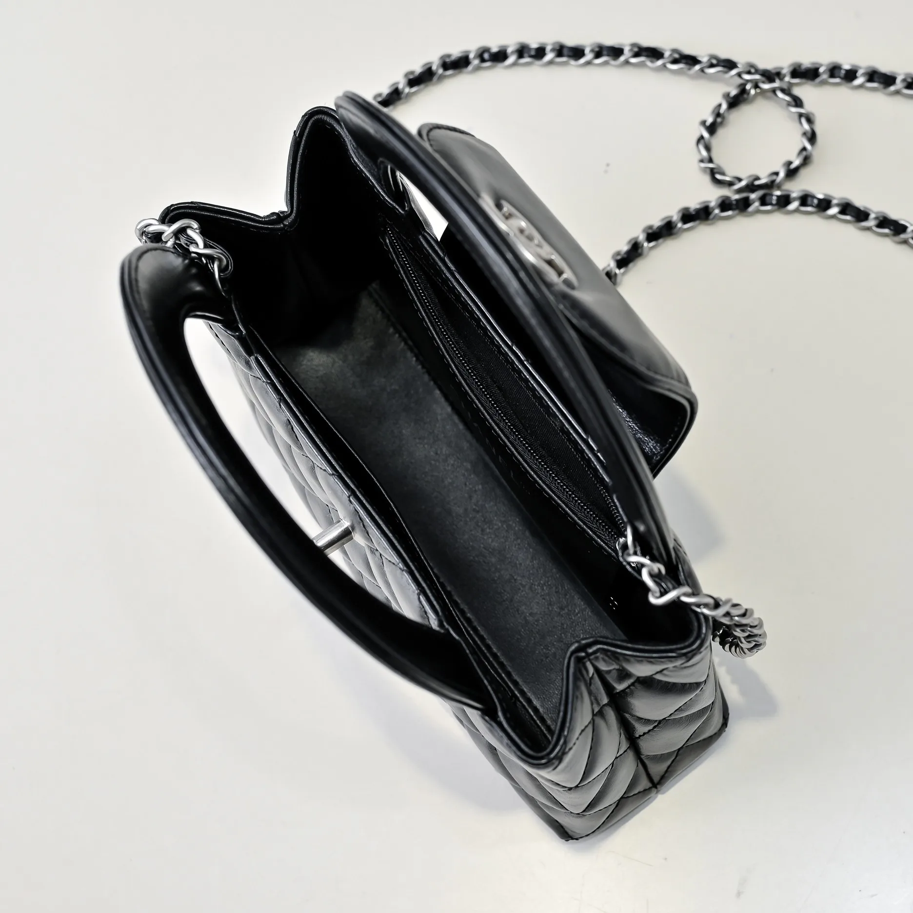 Классические Сумки Женские Chanel 17525943