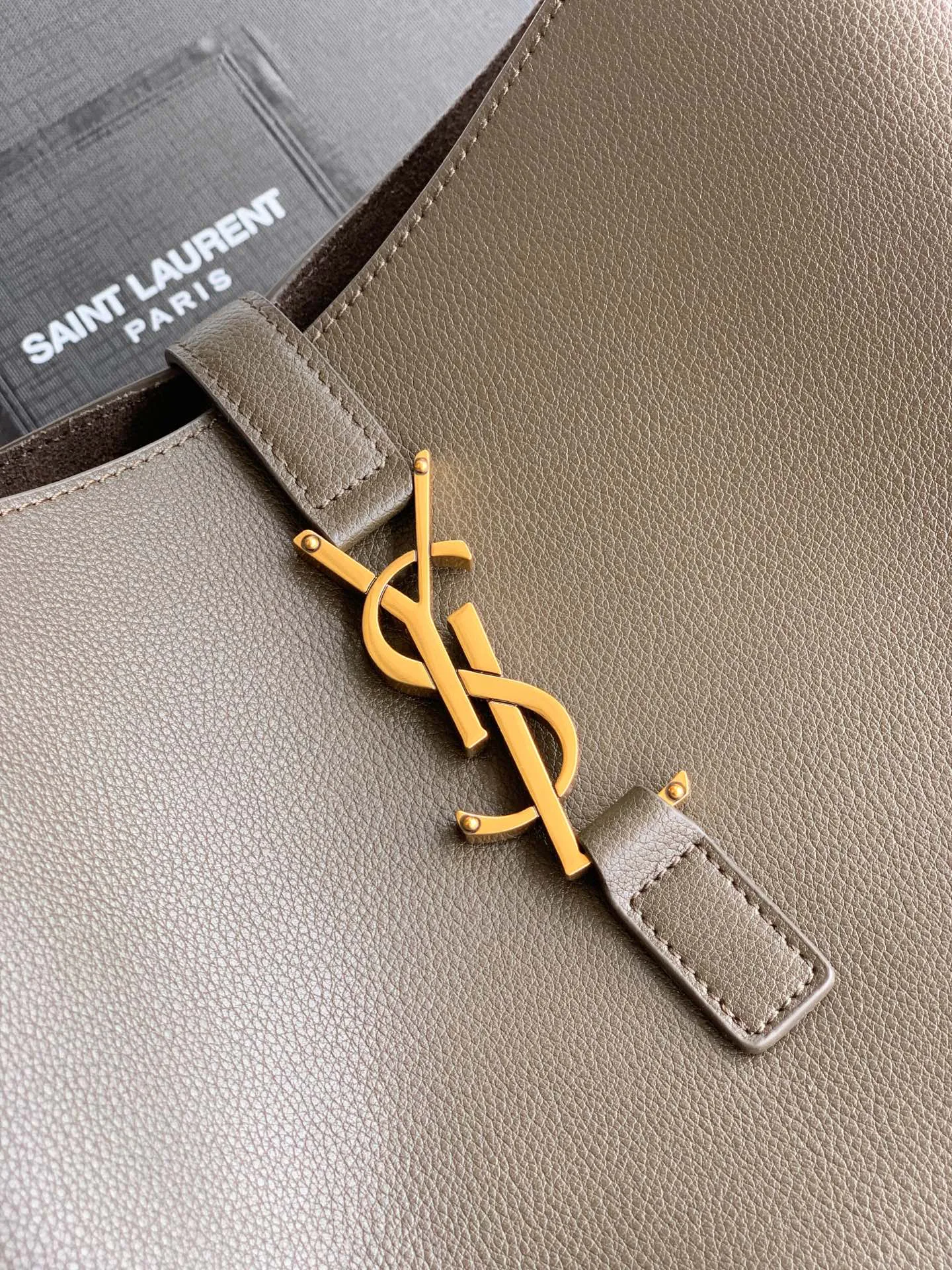 Сумки На Ремне Женские Saint Laurent 167375