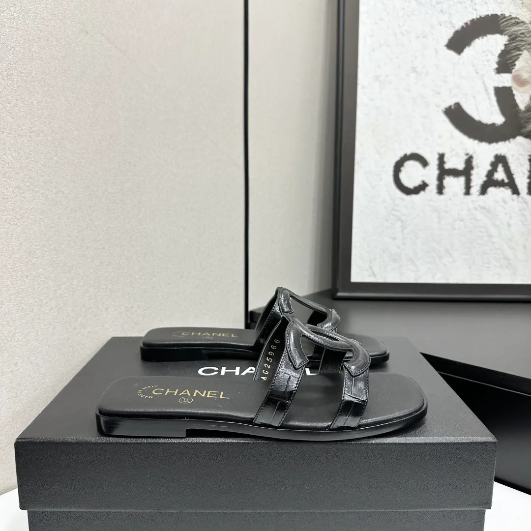 Шлепанцы Женские Chanel 11529462