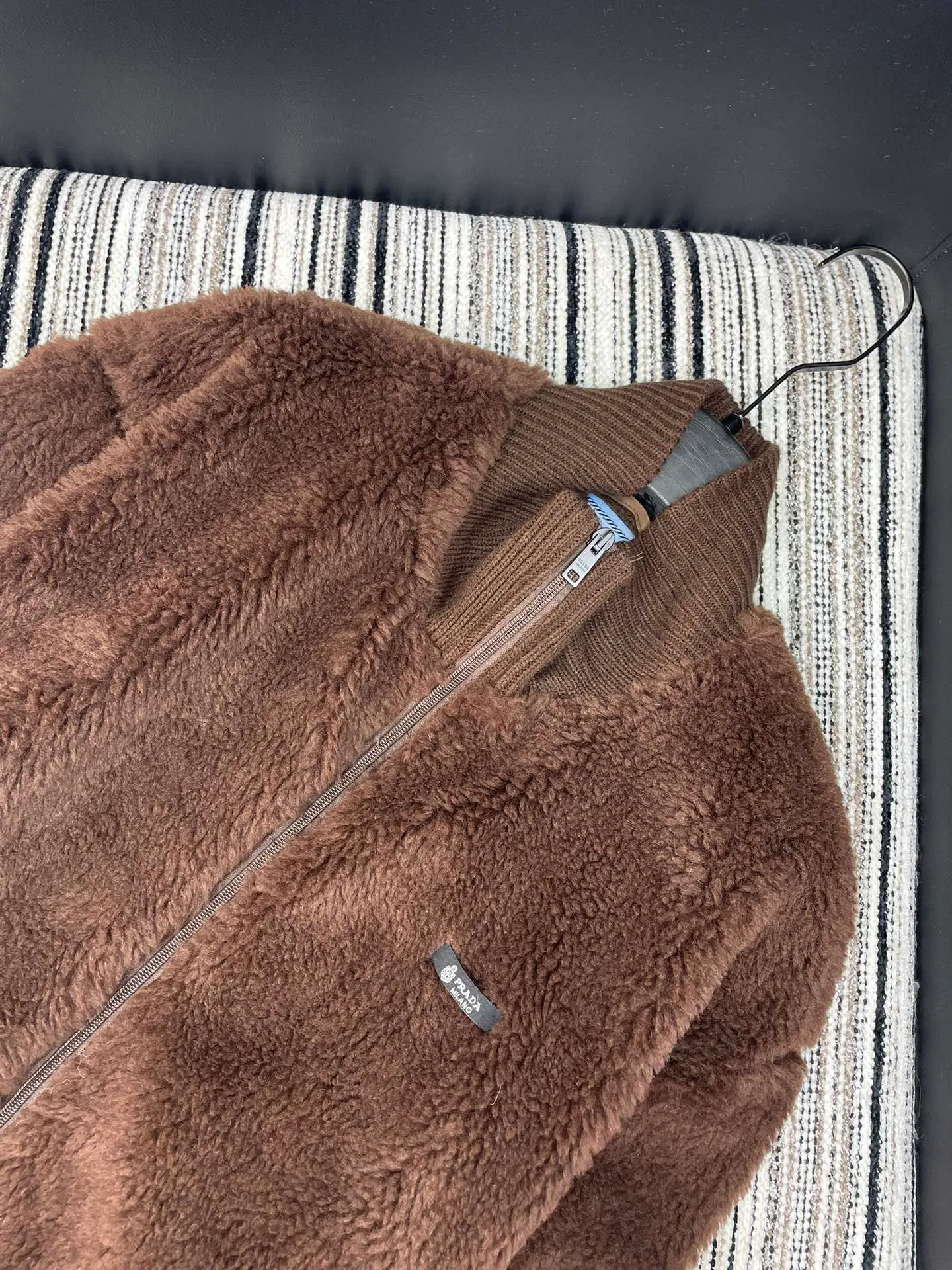 Куртки И Пуховики Женские Prada 405922