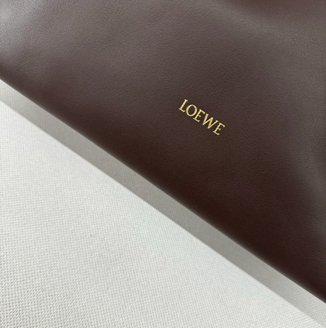 Классические Сумки Женские Loewe 13401787