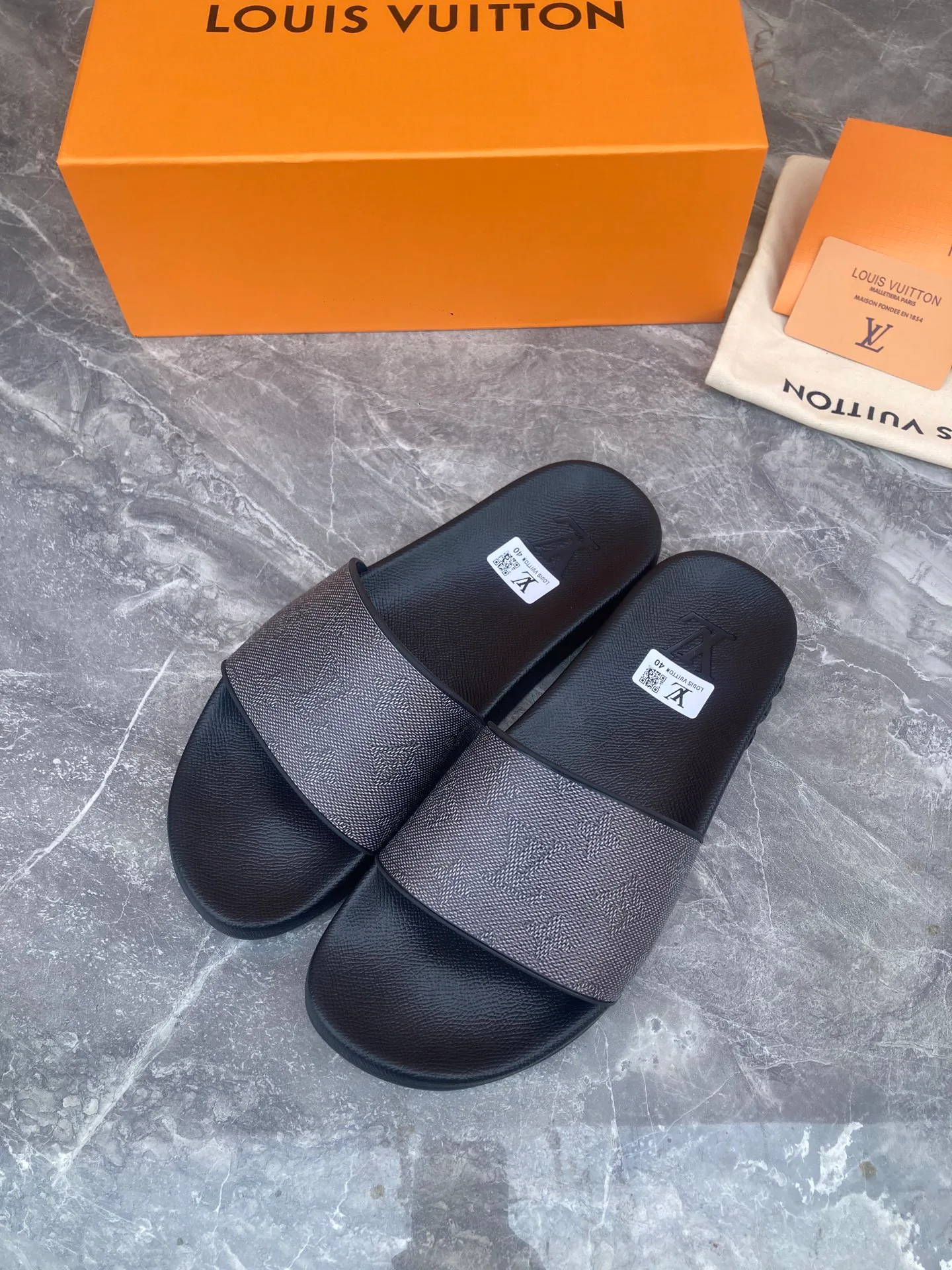 Шлепанцы Женские Louis Vuitton 5879848