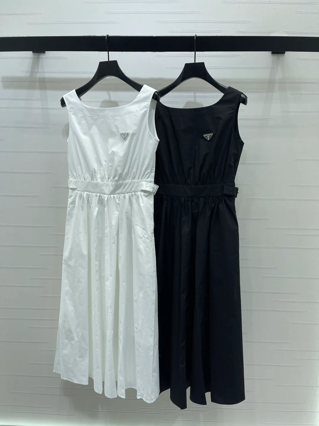 Платья Женские Prada 11517797