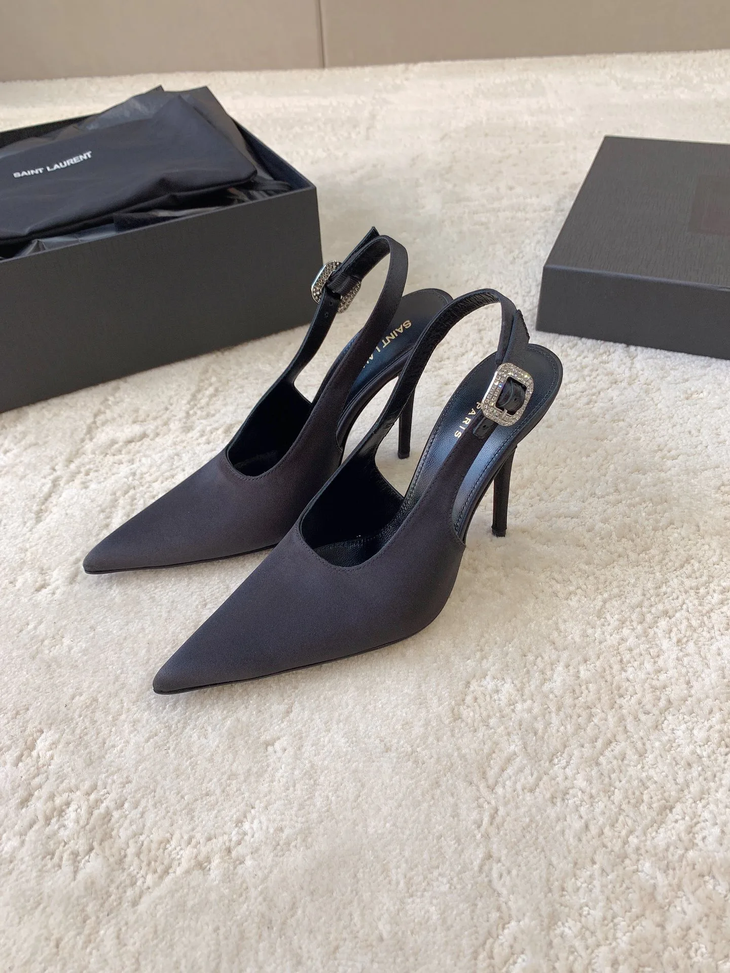 Туфли Женские Saint Laurent 4348548