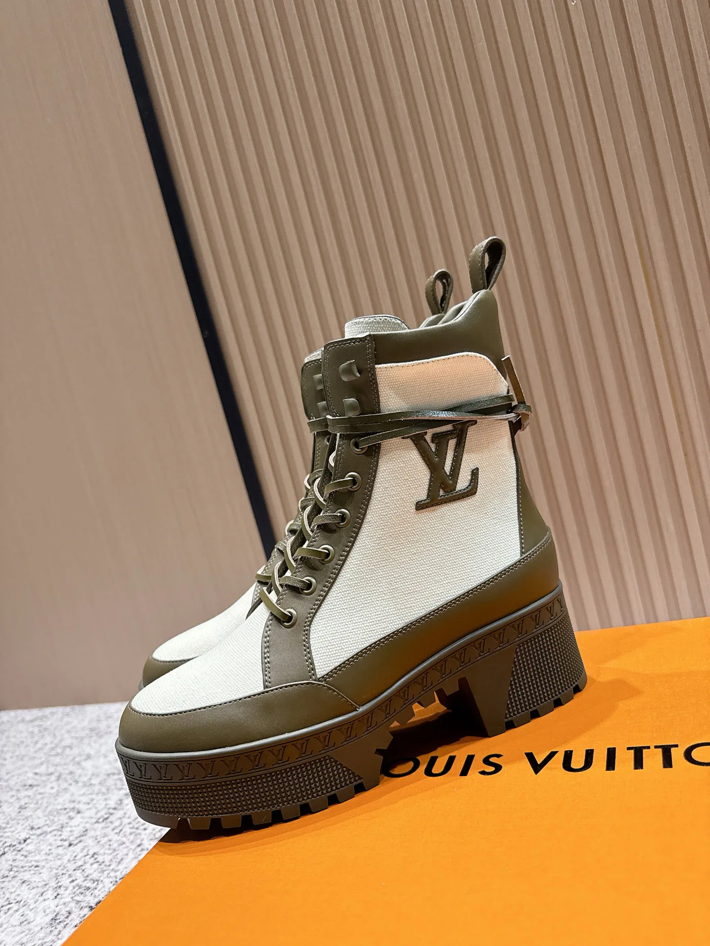 Ботильоны Женские Louis Vuitton 582499