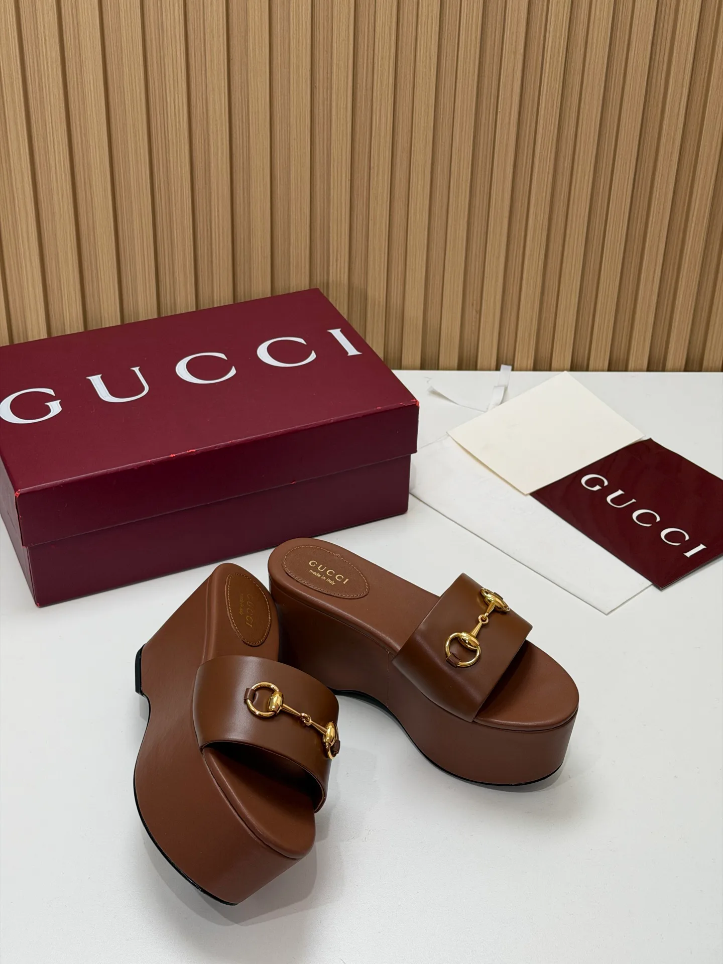 Босоножки Женские Gucci 17631679