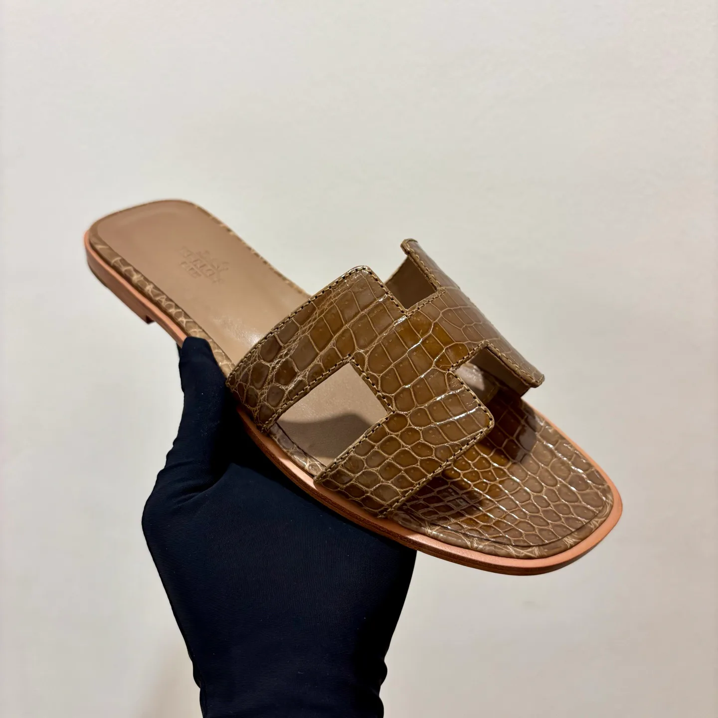 Шлепанцы Женские Hermes 4504002