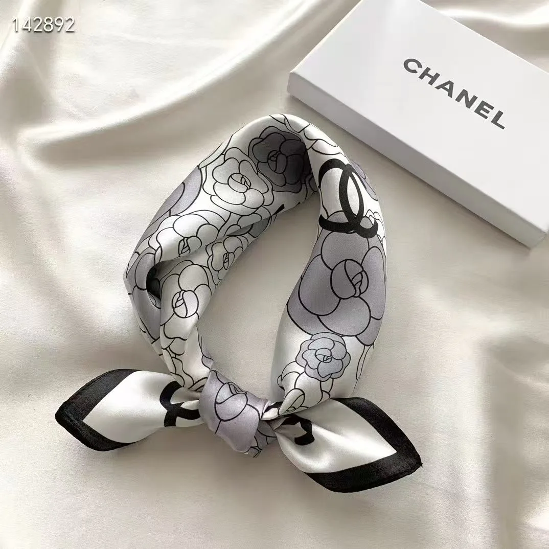 Платки Chanel 11762617