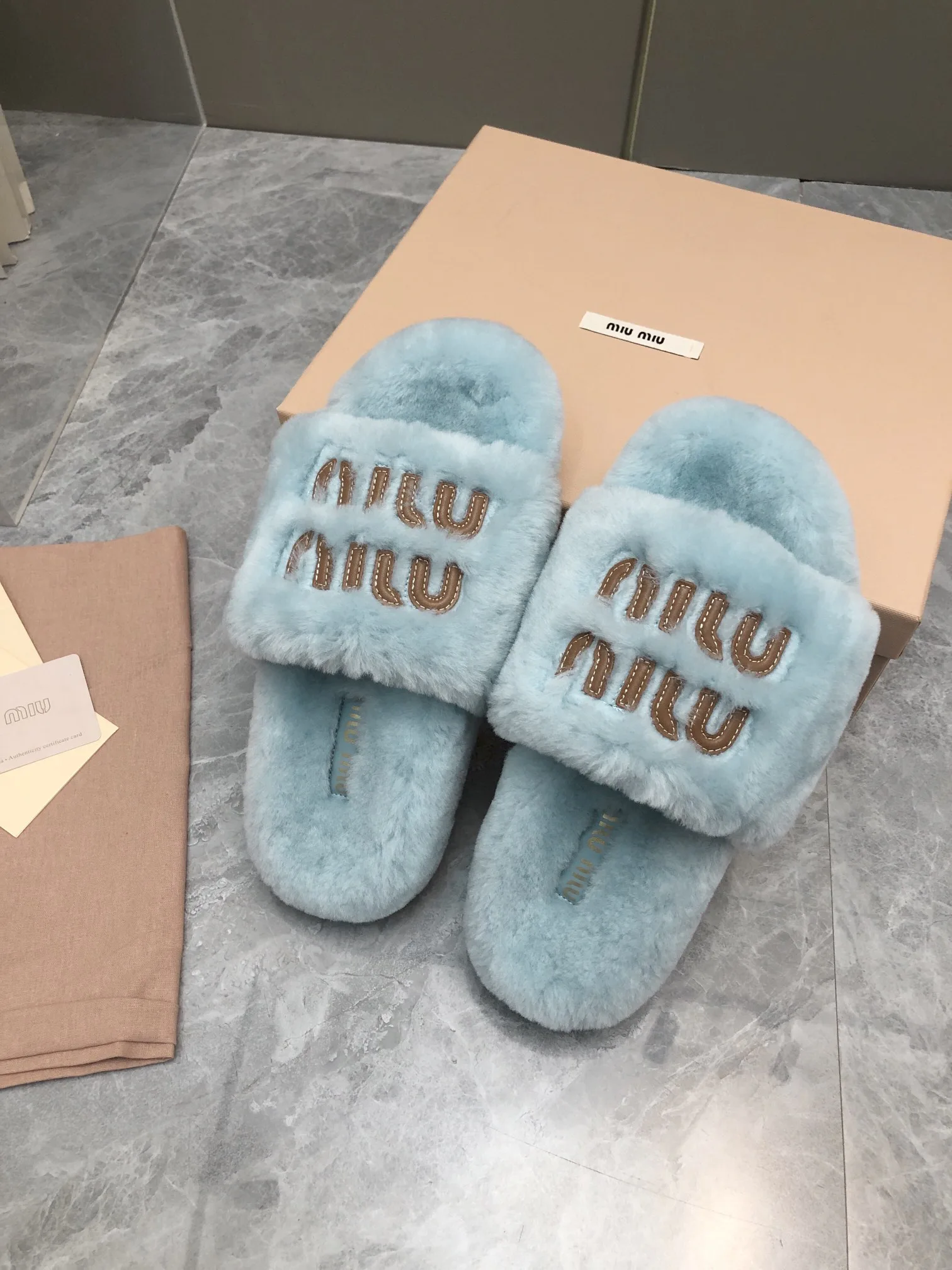 Тапочки Женские Miu Miu 18005822