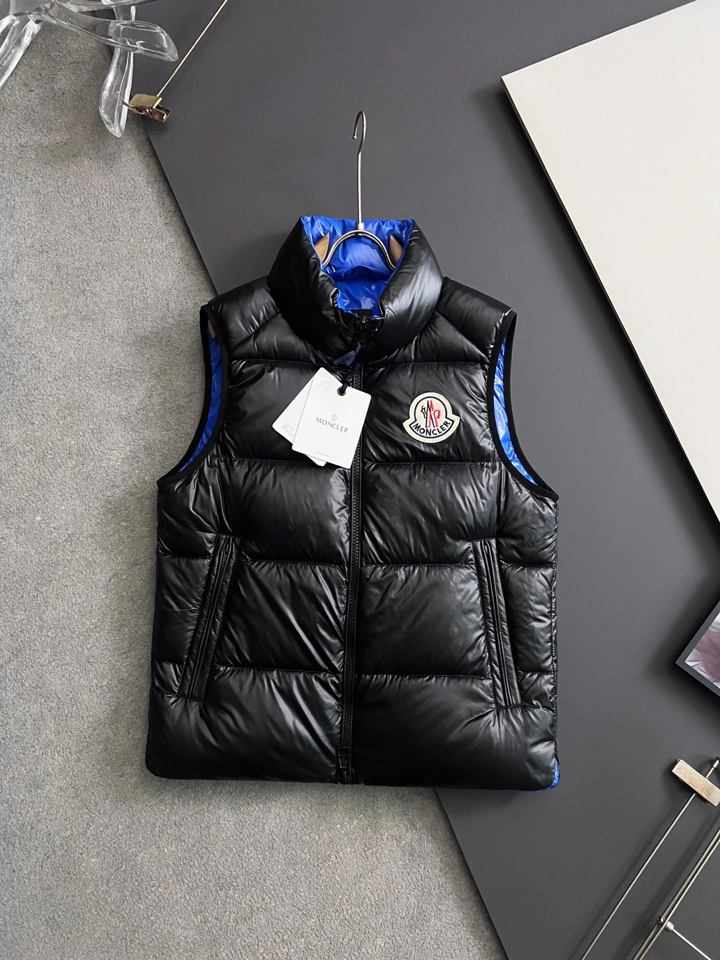 Жилеты Женские Moncler 889867