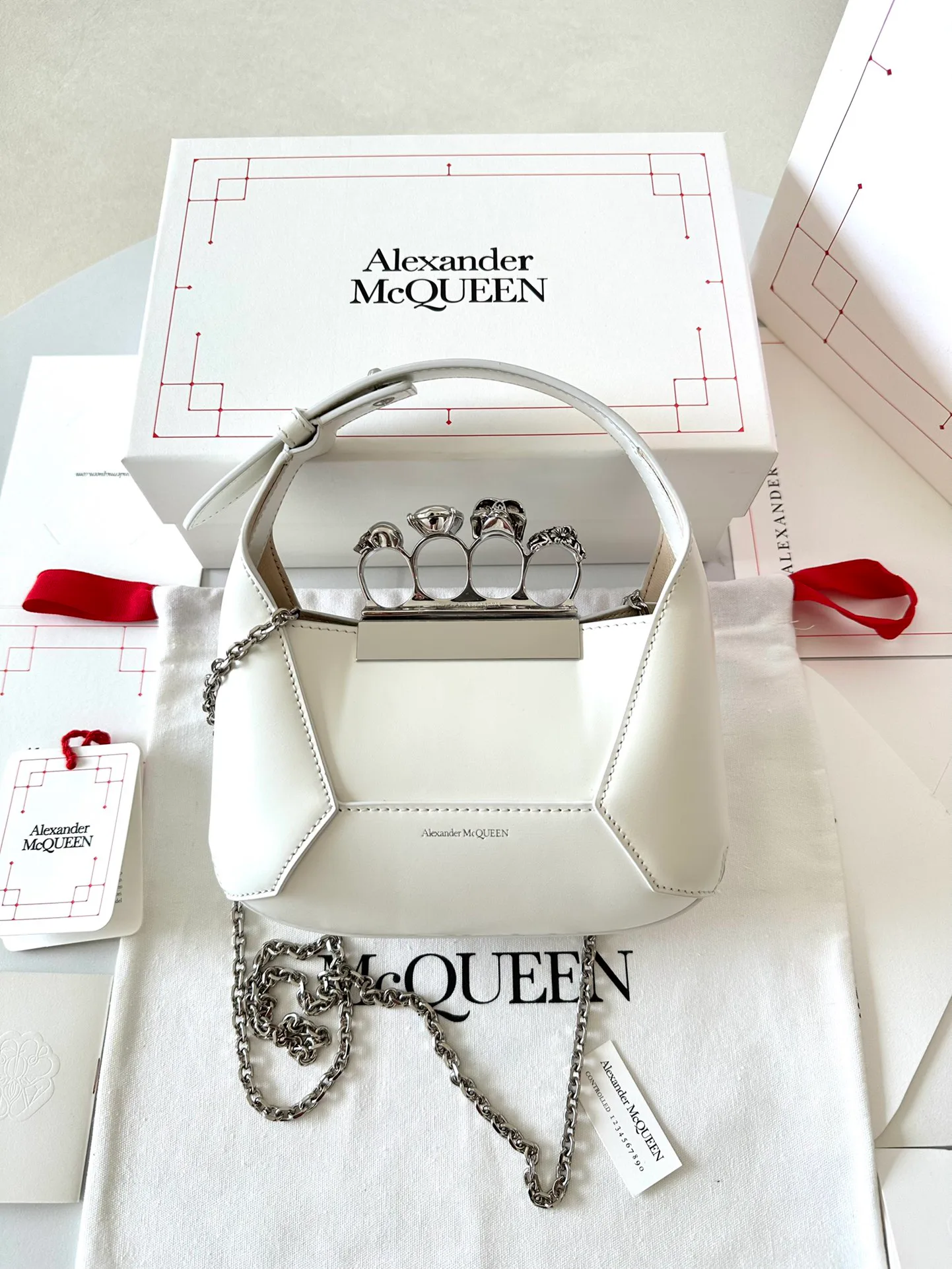 Сумки На Ремне Женские Alexander Mcqueen 11472547