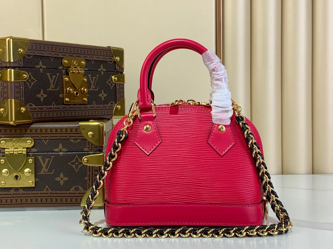 Сумки На Ремне Женские Louis Vuitton 84049