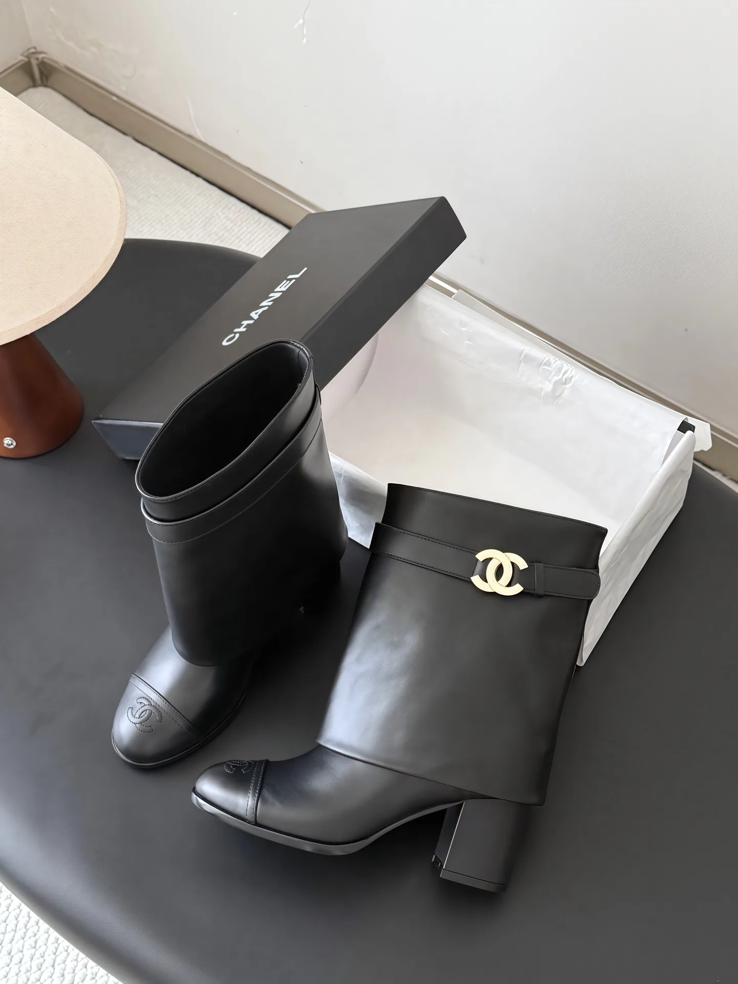 Сапоги Женские Chanel 18457798
