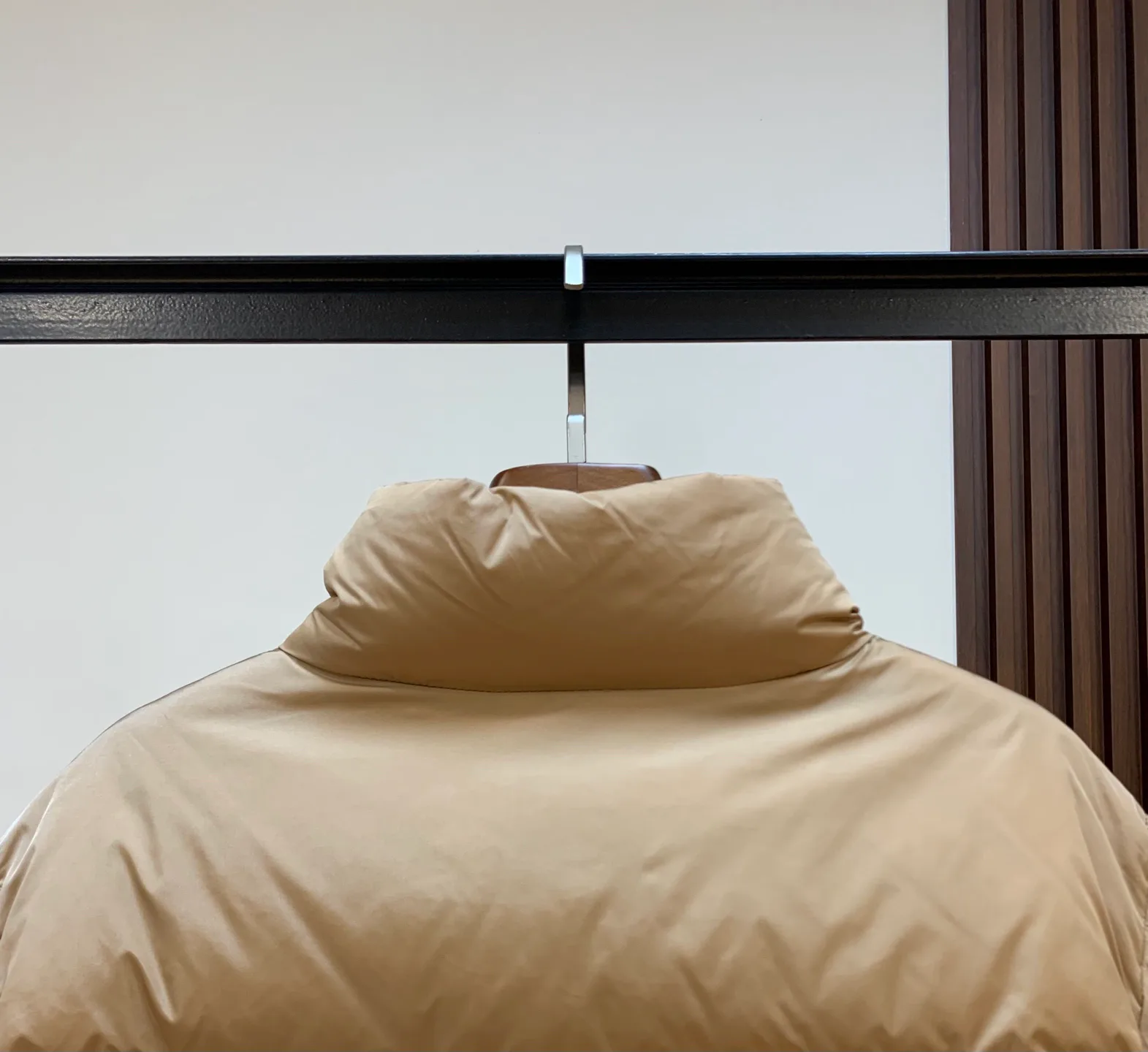 Куртки И Пуховики Женские Miu Miu 1373316