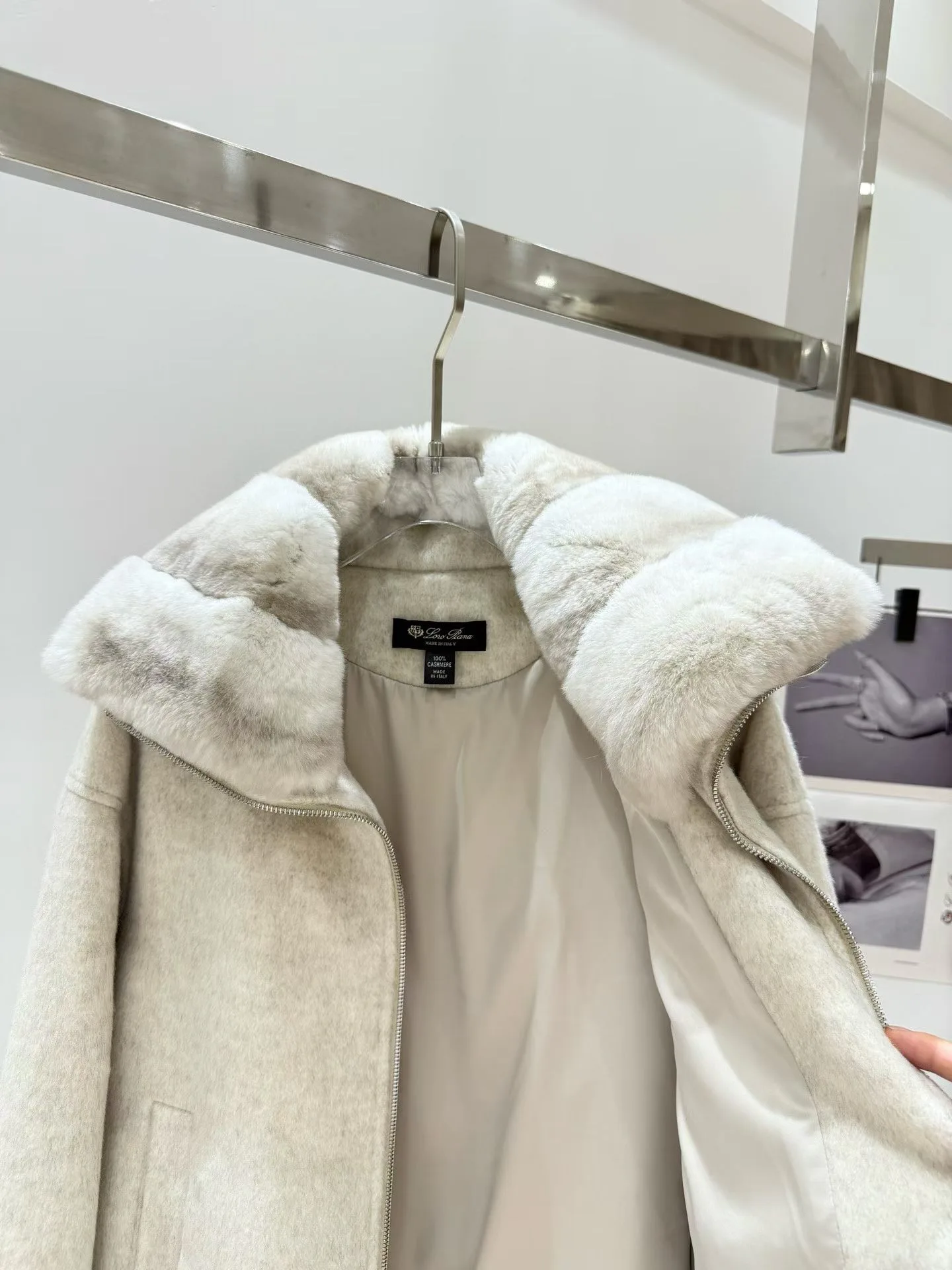 Куртки И Пуховики Женские Loro Piana 20093462