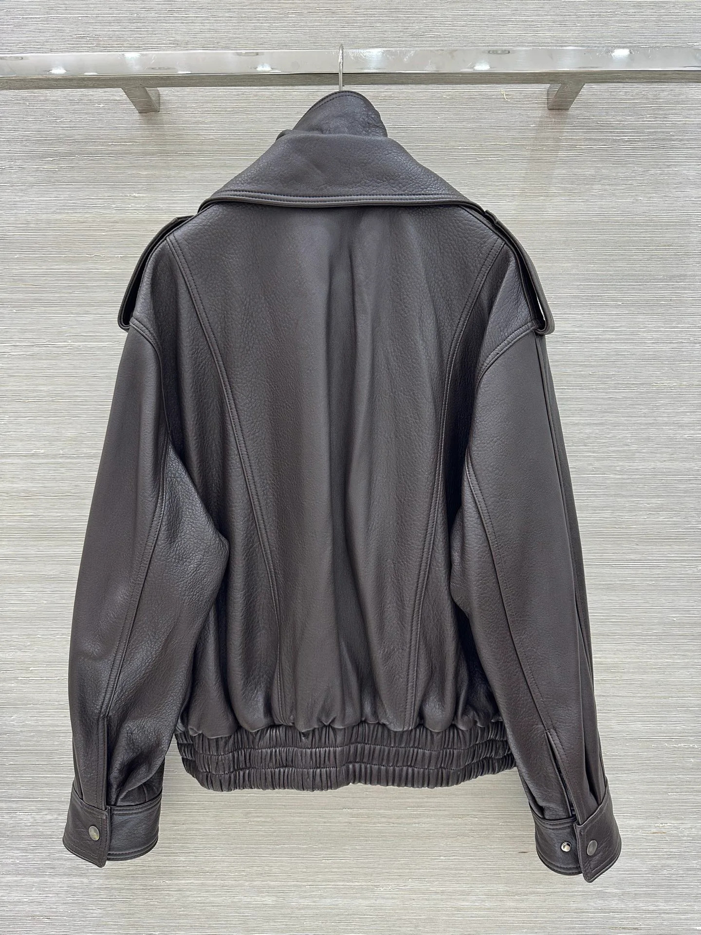 Кожаные Куртки И Дублёнки Женские Saint Laurent 19737849