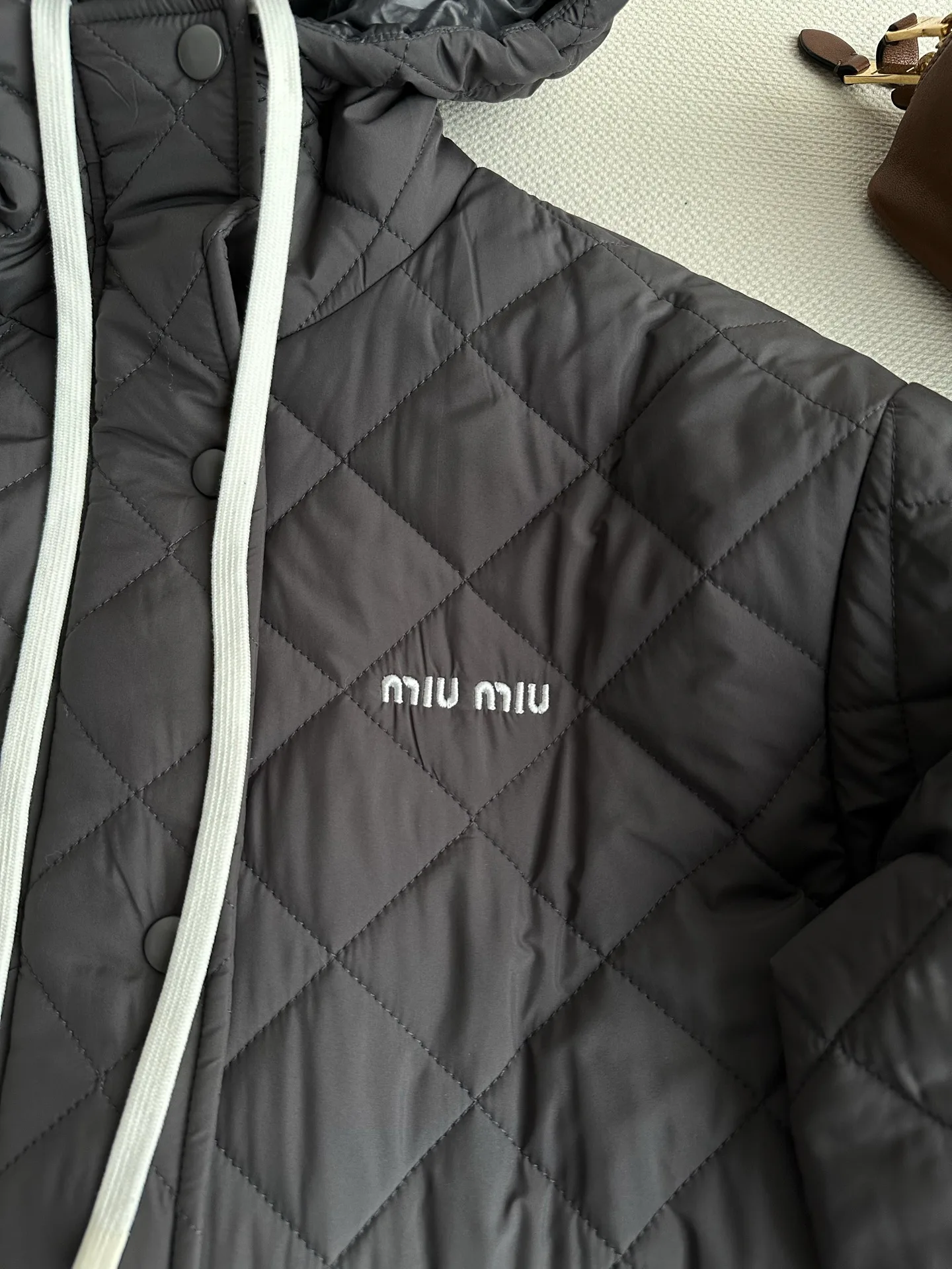 Куртки И Пуховики Женские Miu Miu 20093088