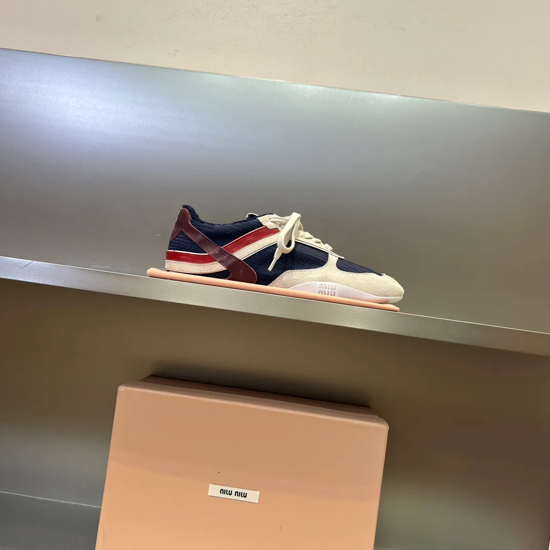 Кроссовки Женские Miu Miu 4735