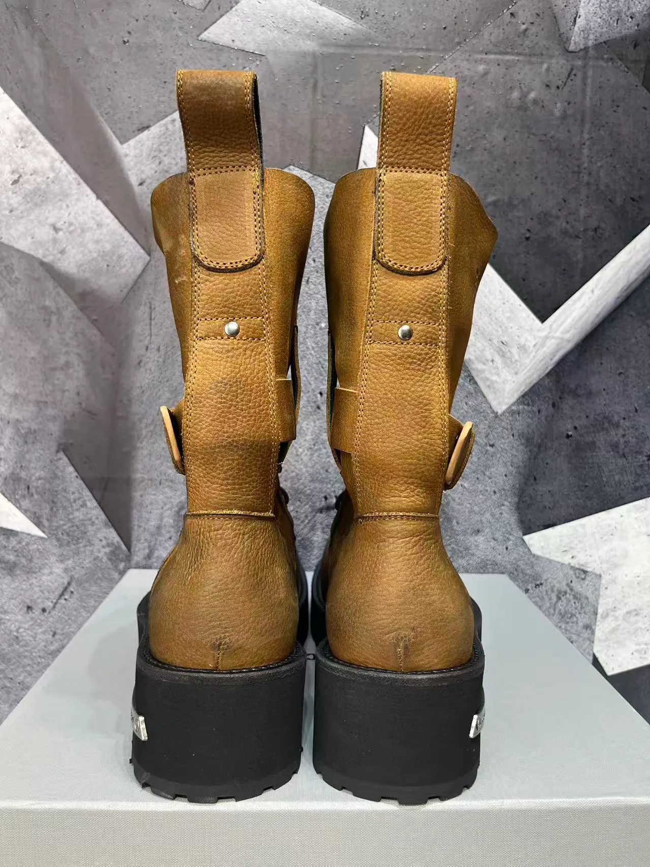 Ботинки Мужские Balenciaga 17962247