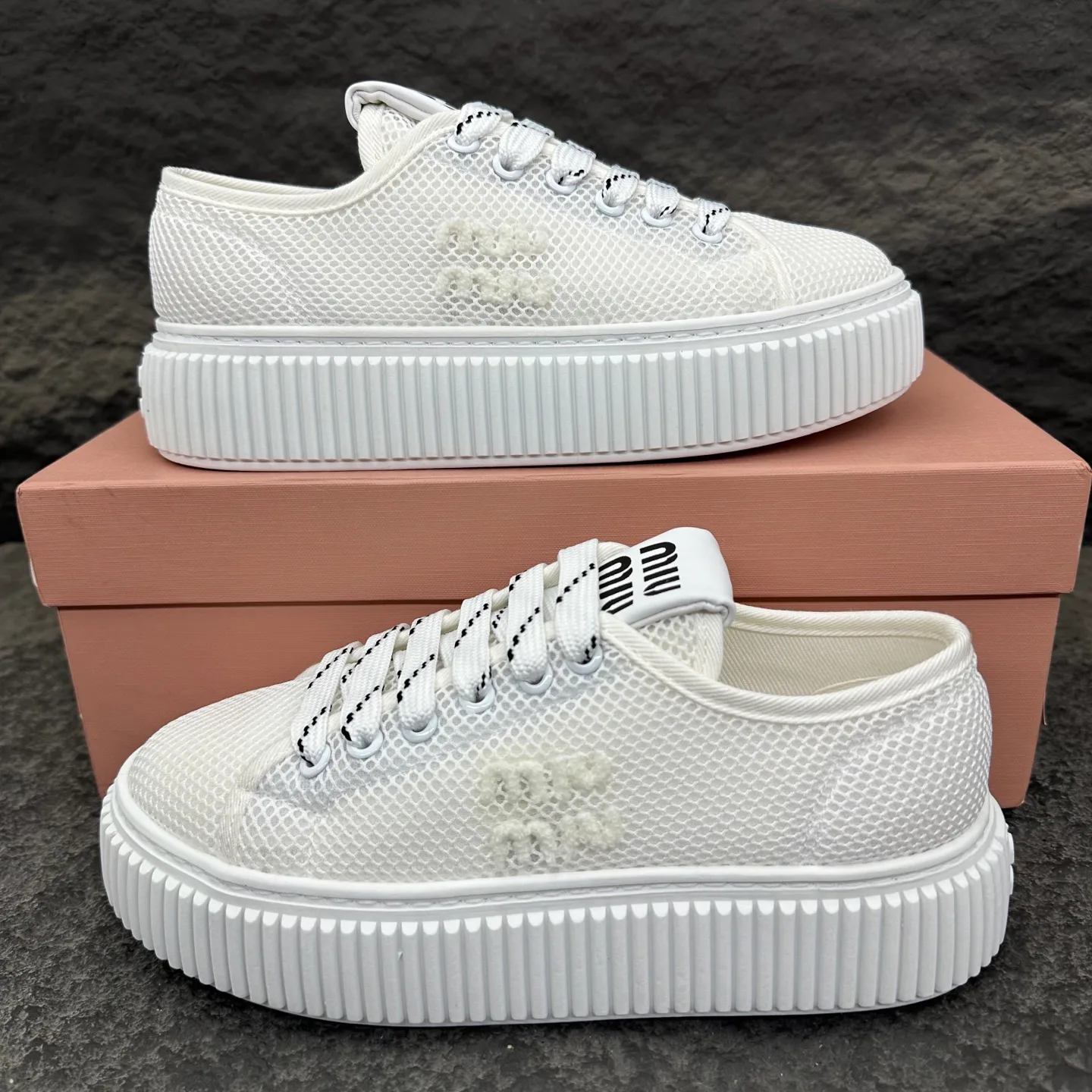 Кроссовки Мужские Miu Miu 18154157