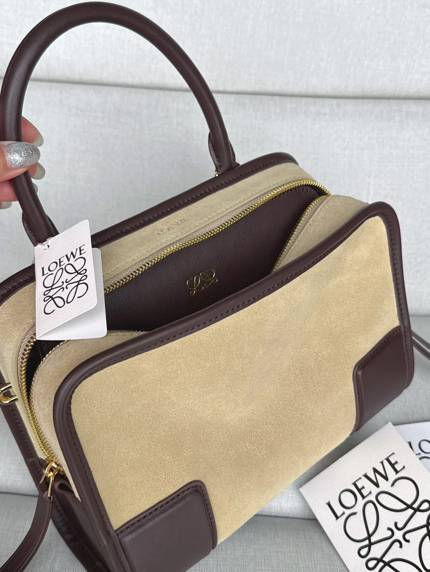 Классические Сумки Женские Loewe 12630163