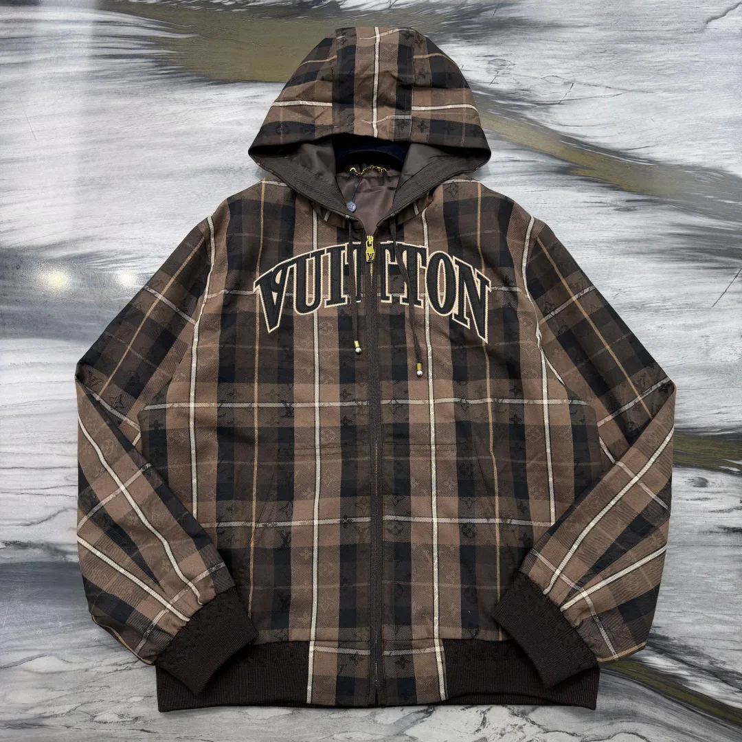 Куртки И Пуховики Мужские Louis Vuitton 339990