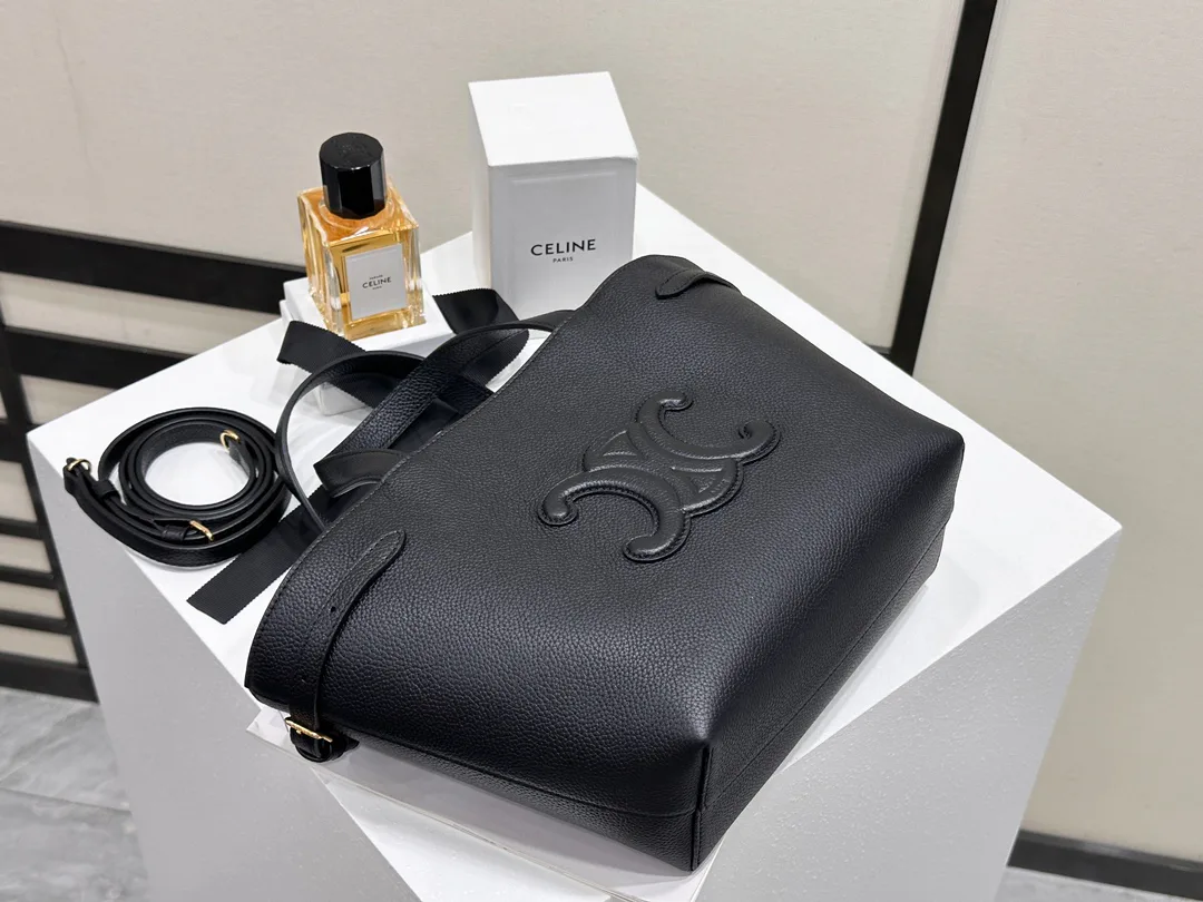 Классические Сумки Женские Celine 10627528