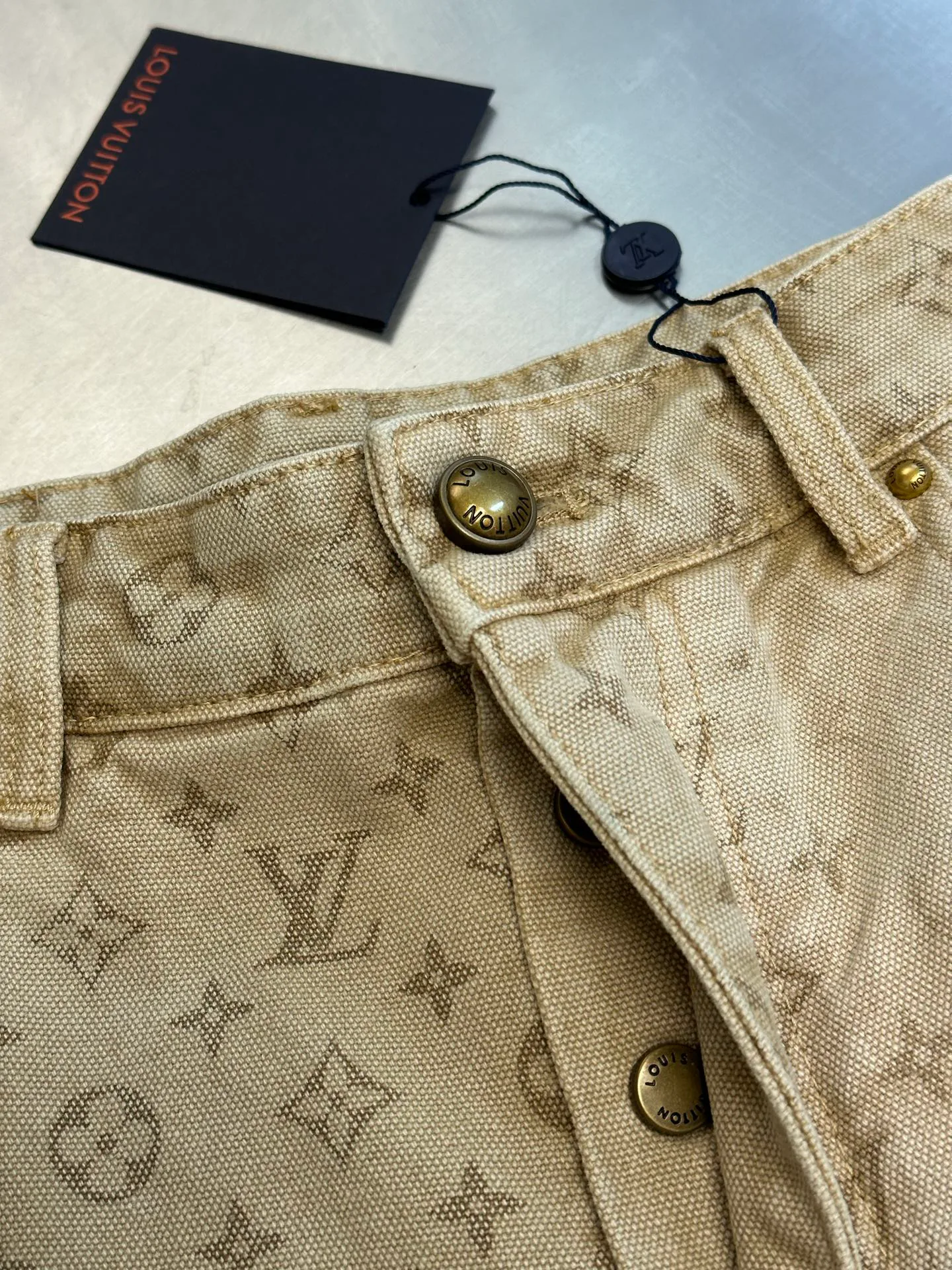 Джинсы Мужские Louis Vuitton 17299060