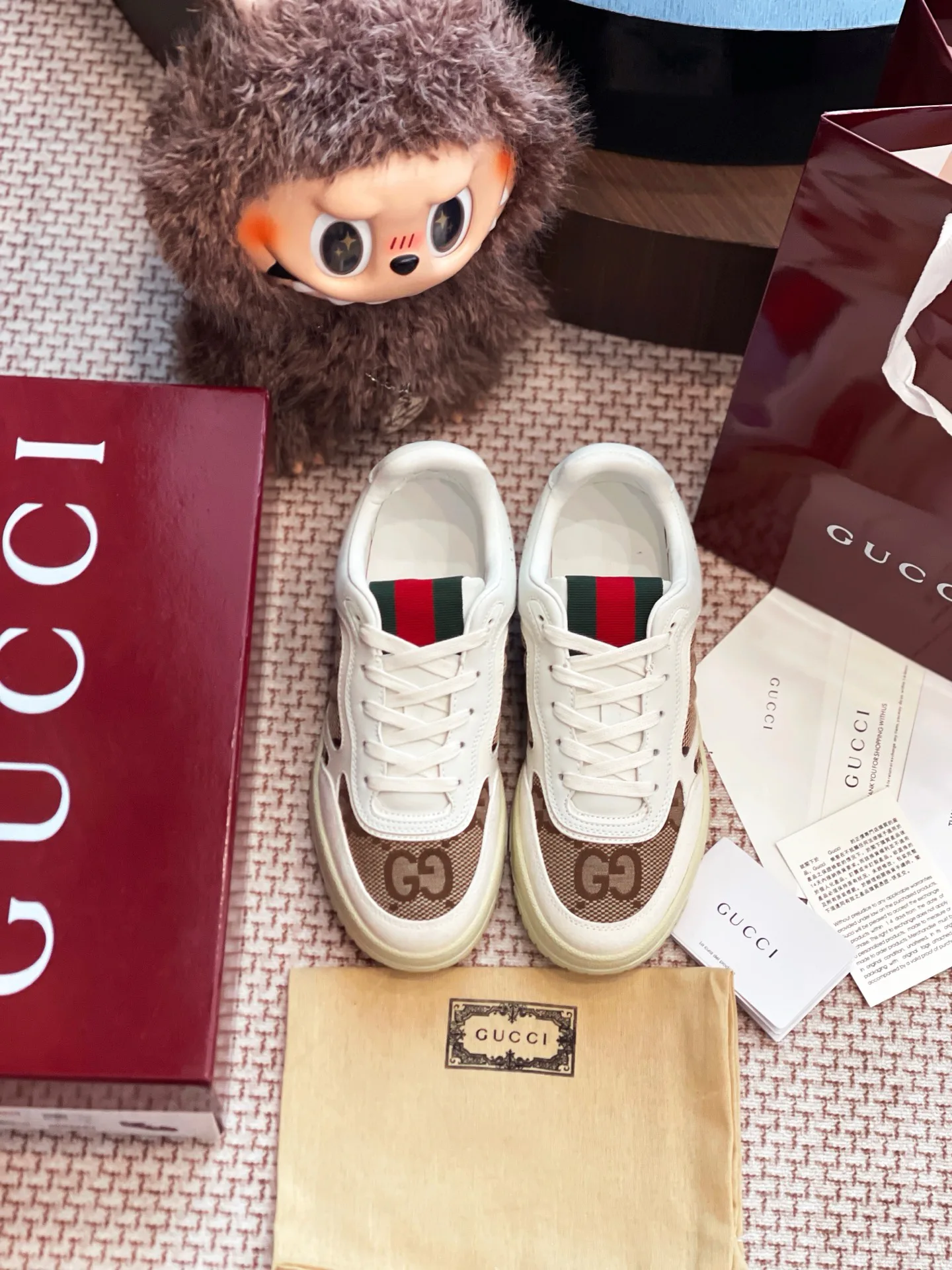 Кроссовки Женские Gucci 10477220