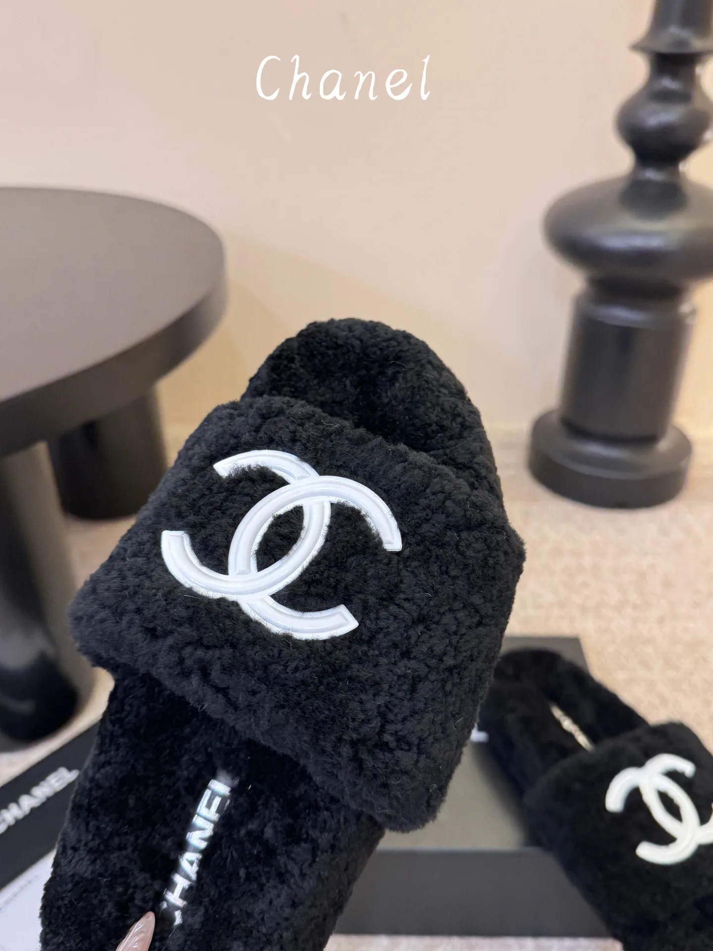 Тапочки Женские Chanel 17935007