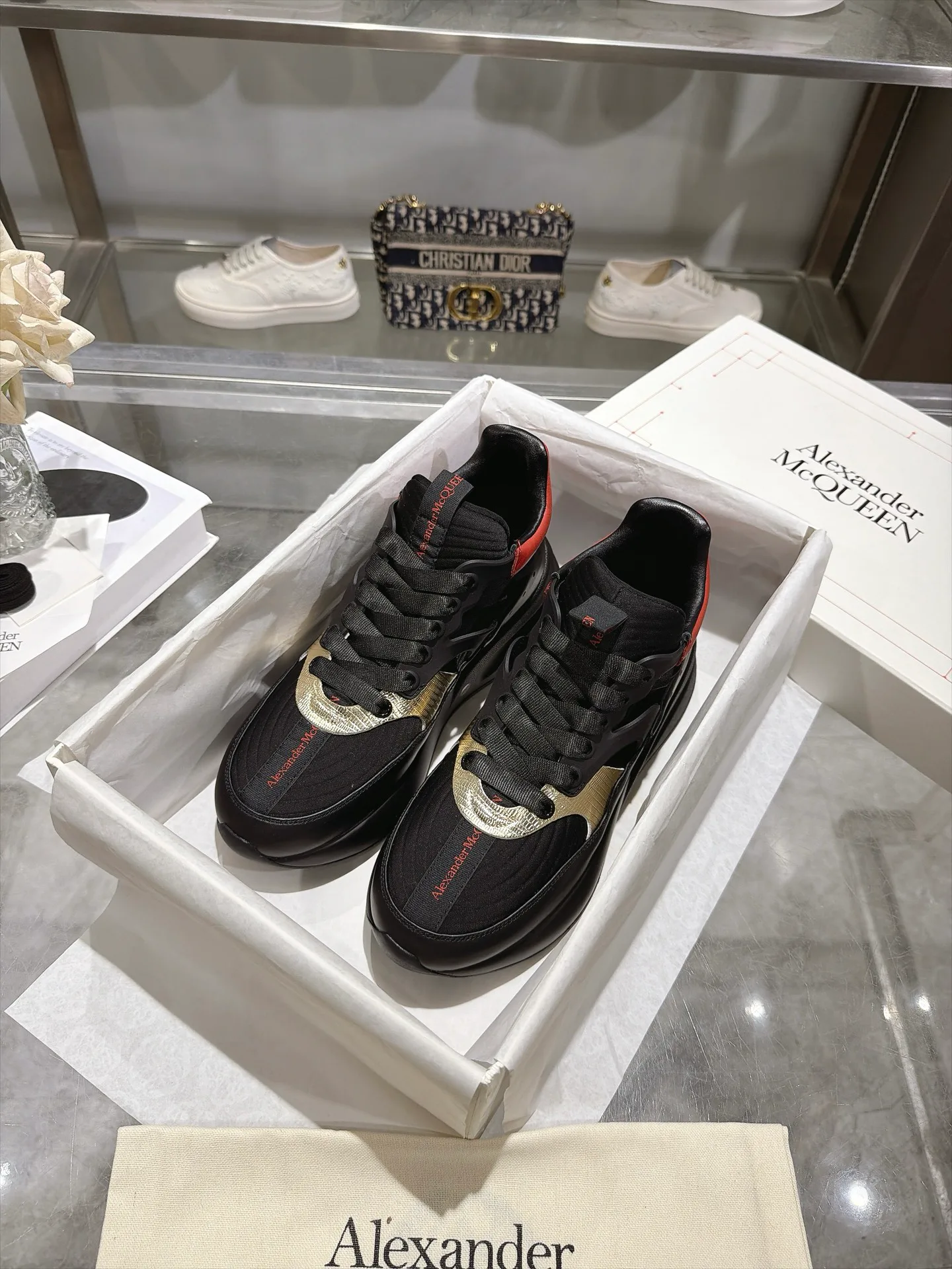 Кроссовки Мужские Alexander Mcqueen 18333219