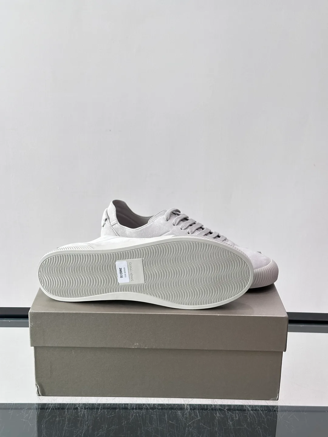 Кроссовки Мужские Armani 18079502