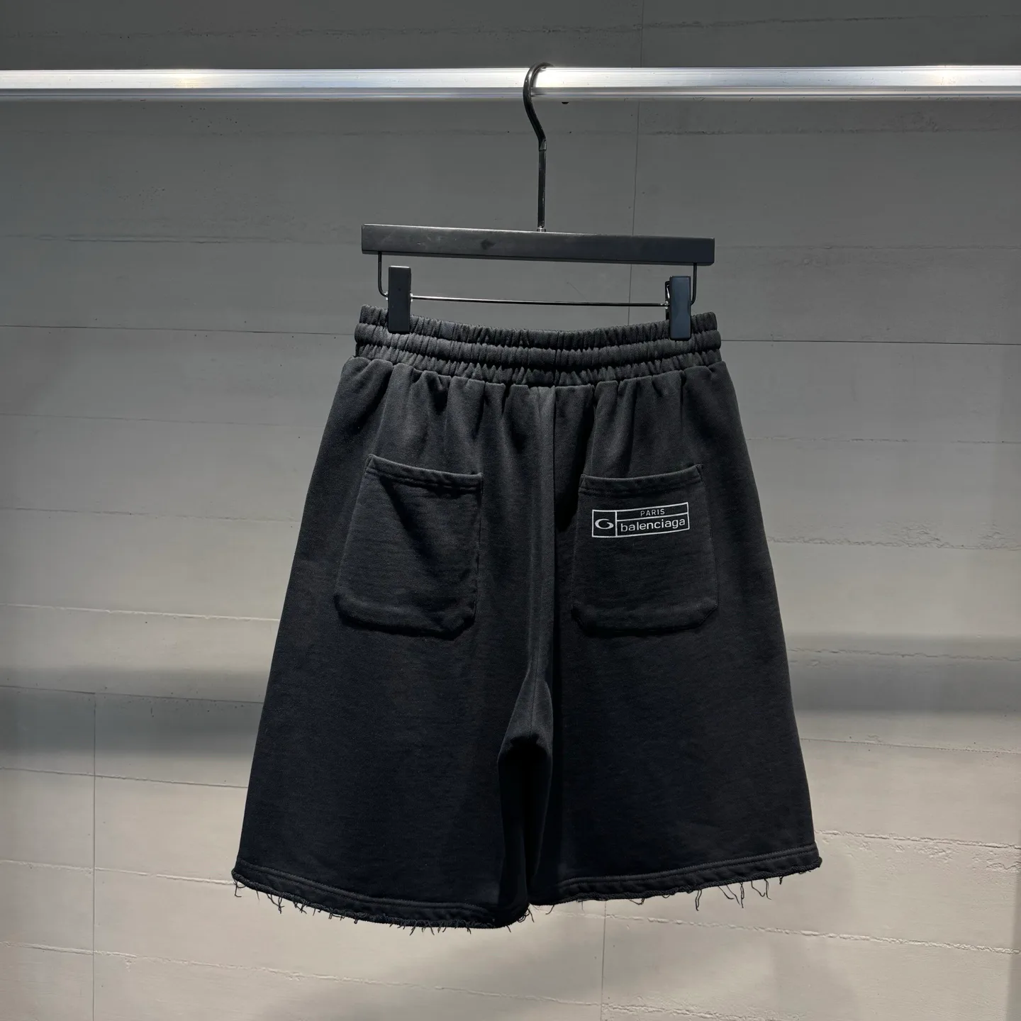 Шорты Мужские Balenciaga 13364955