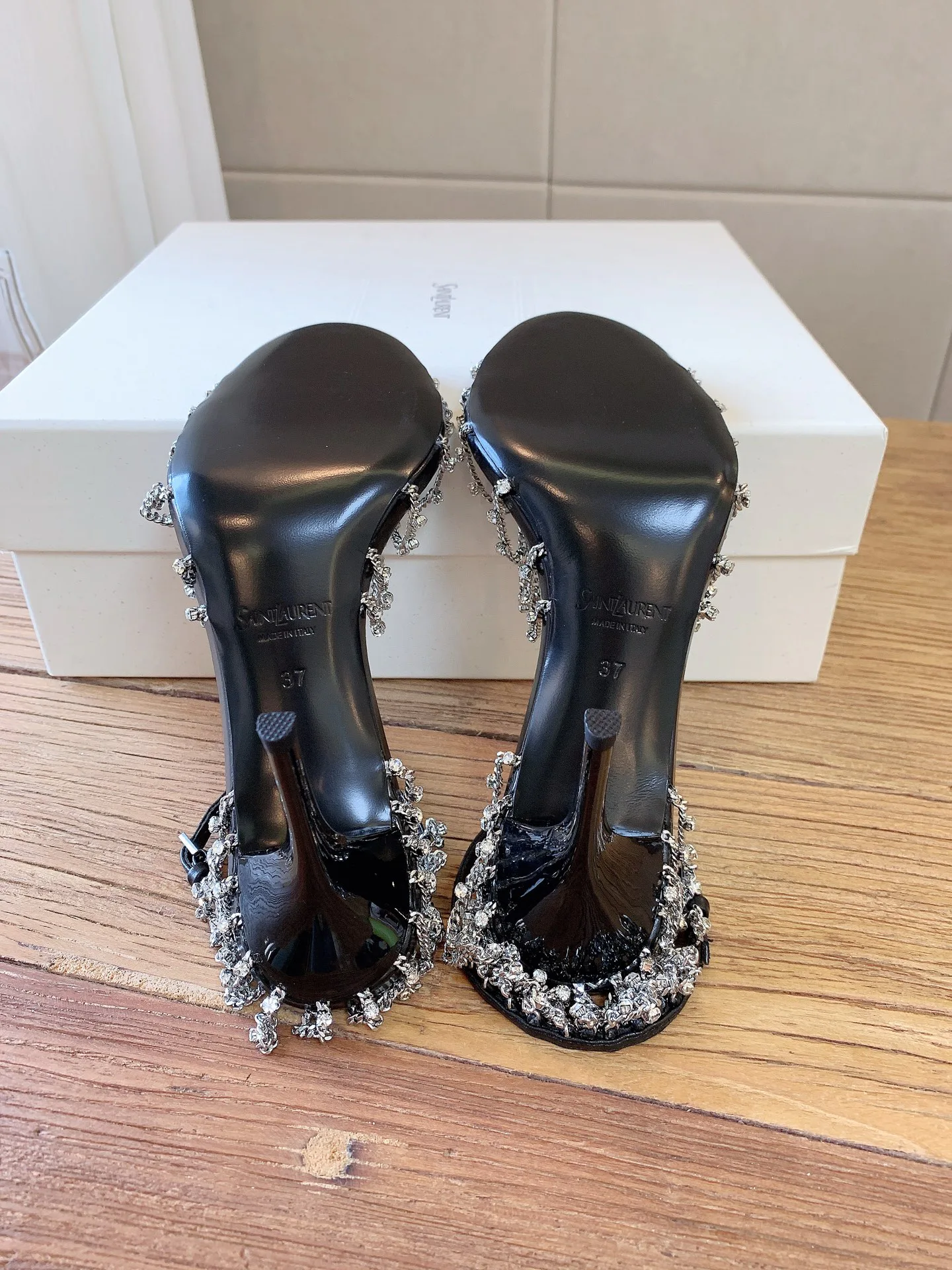 Босоножки Женские Saint Laurent 17449467