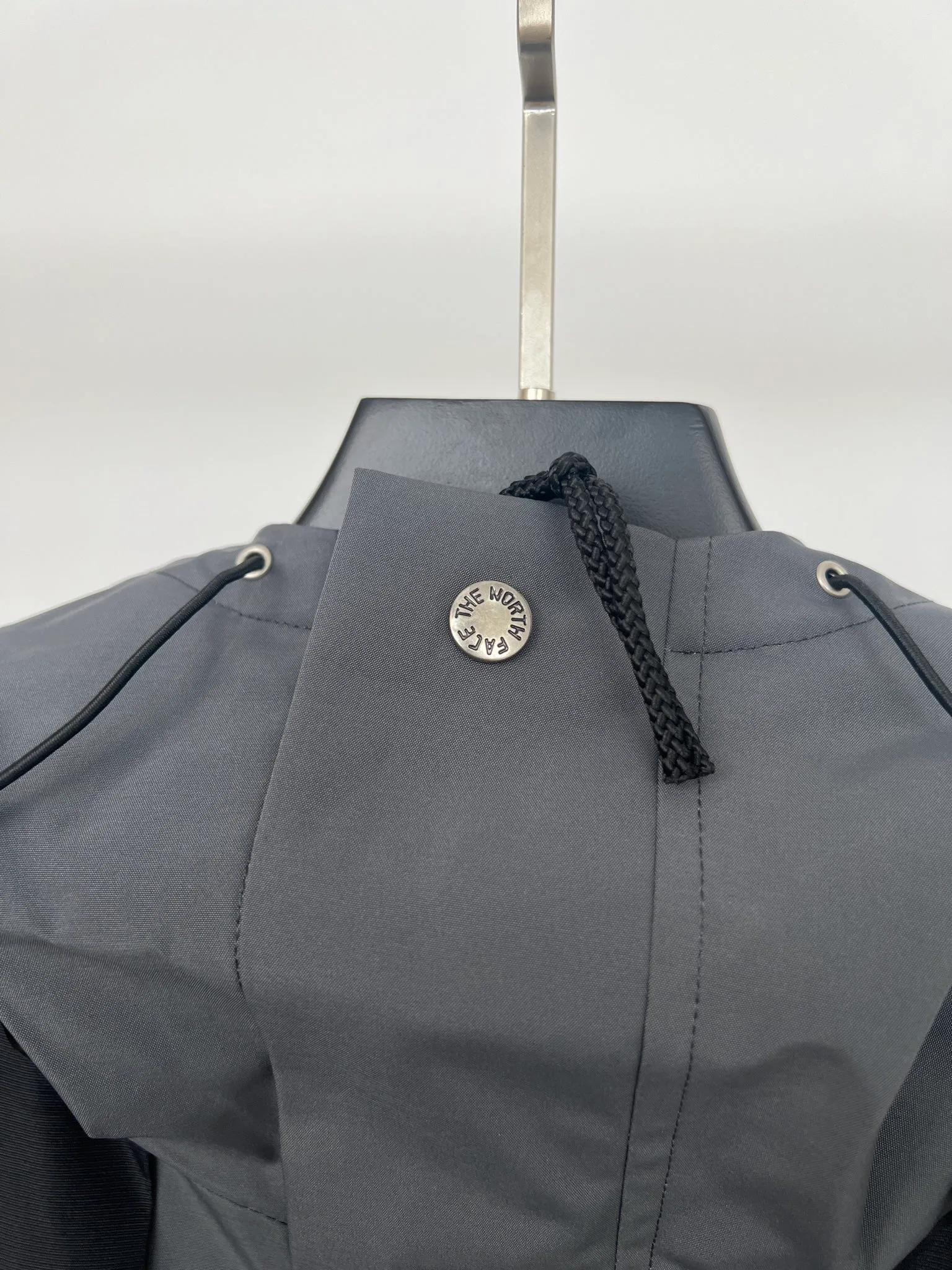 Куртки И Пуховики Женские The North Face 18416093