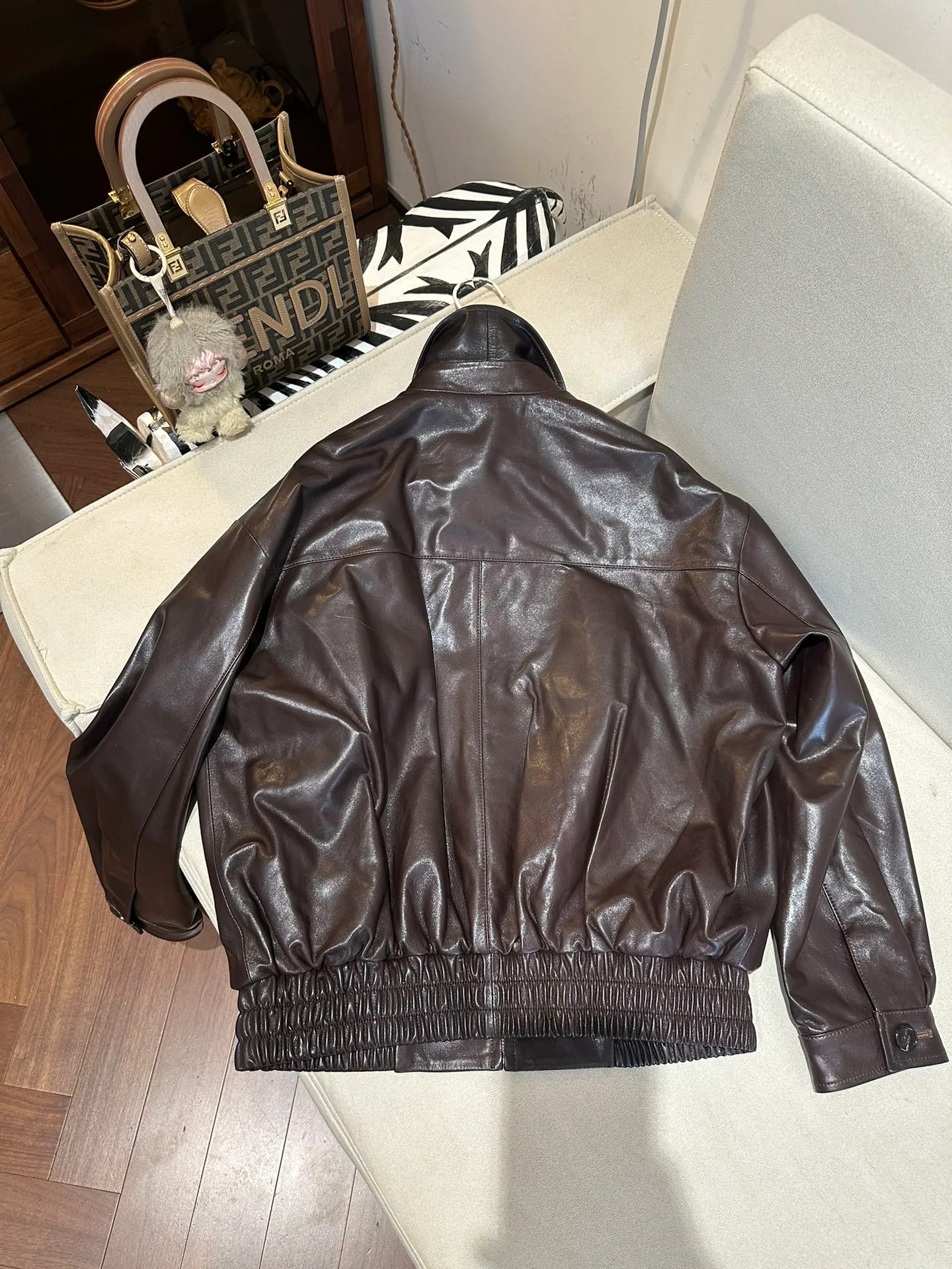Кожаные Куртки И Дублёнки Женские Miu Miu 5045603