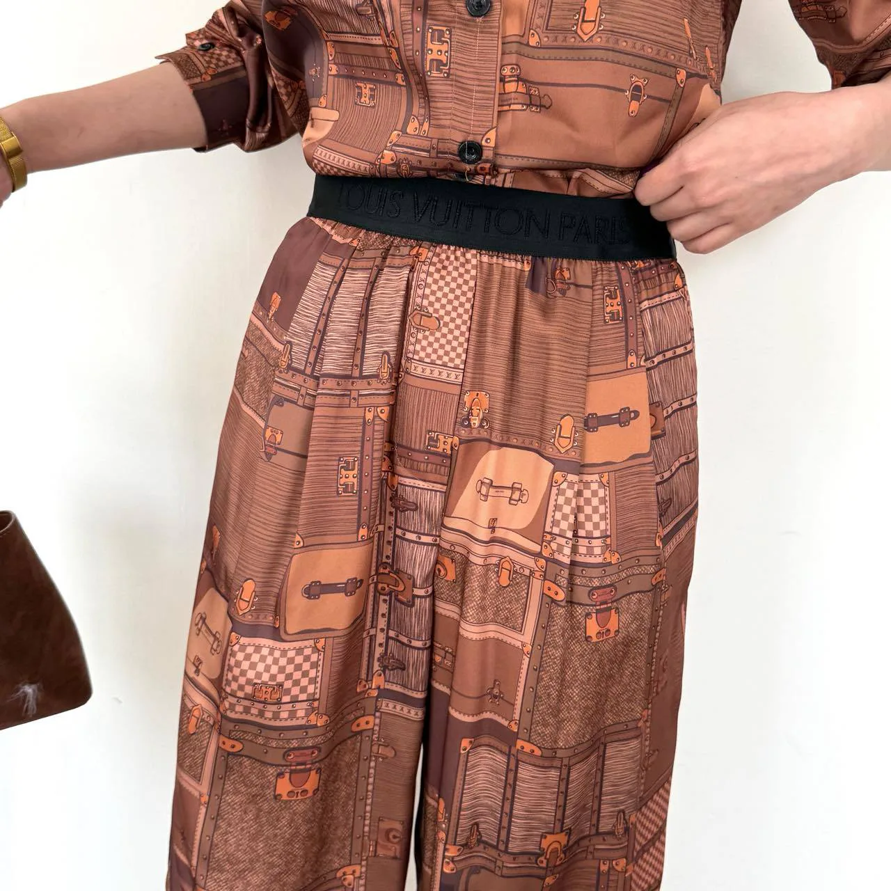 Брюки Женские Louis Vuitton 1705479